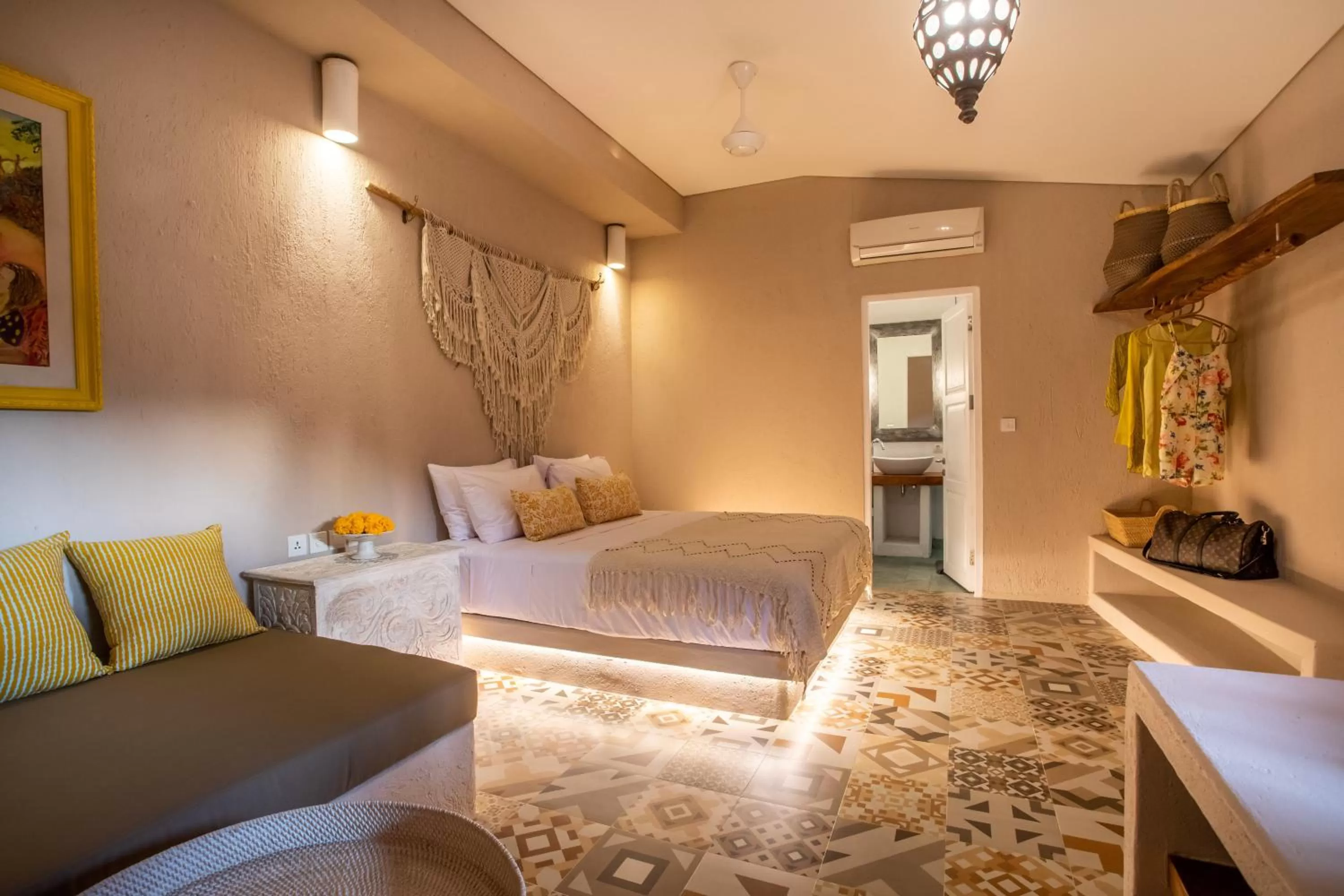 Bed in PinkPrivate Sanur - for Cool Adults Only