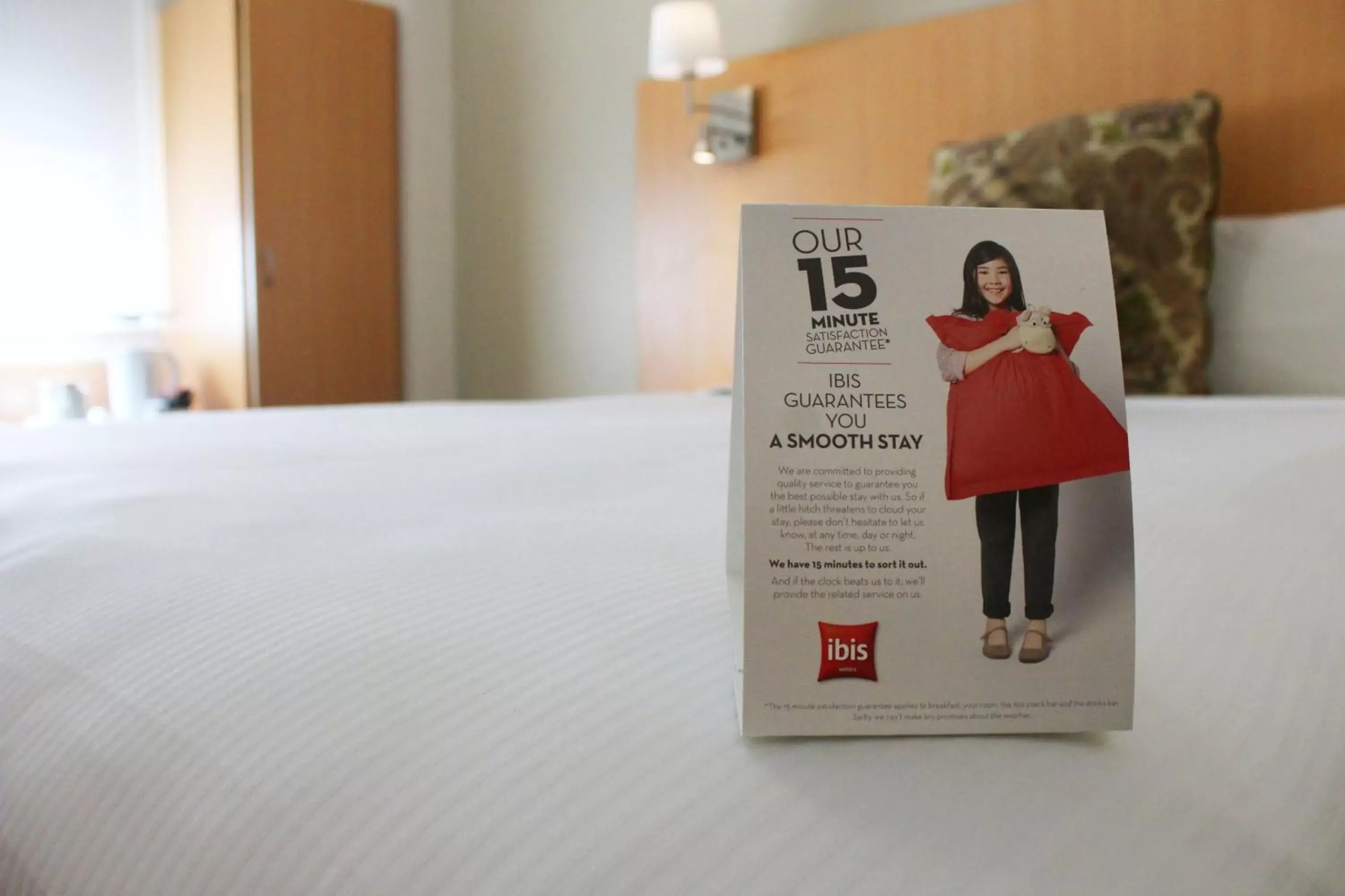 Bedroom in ibis Sydney World Square