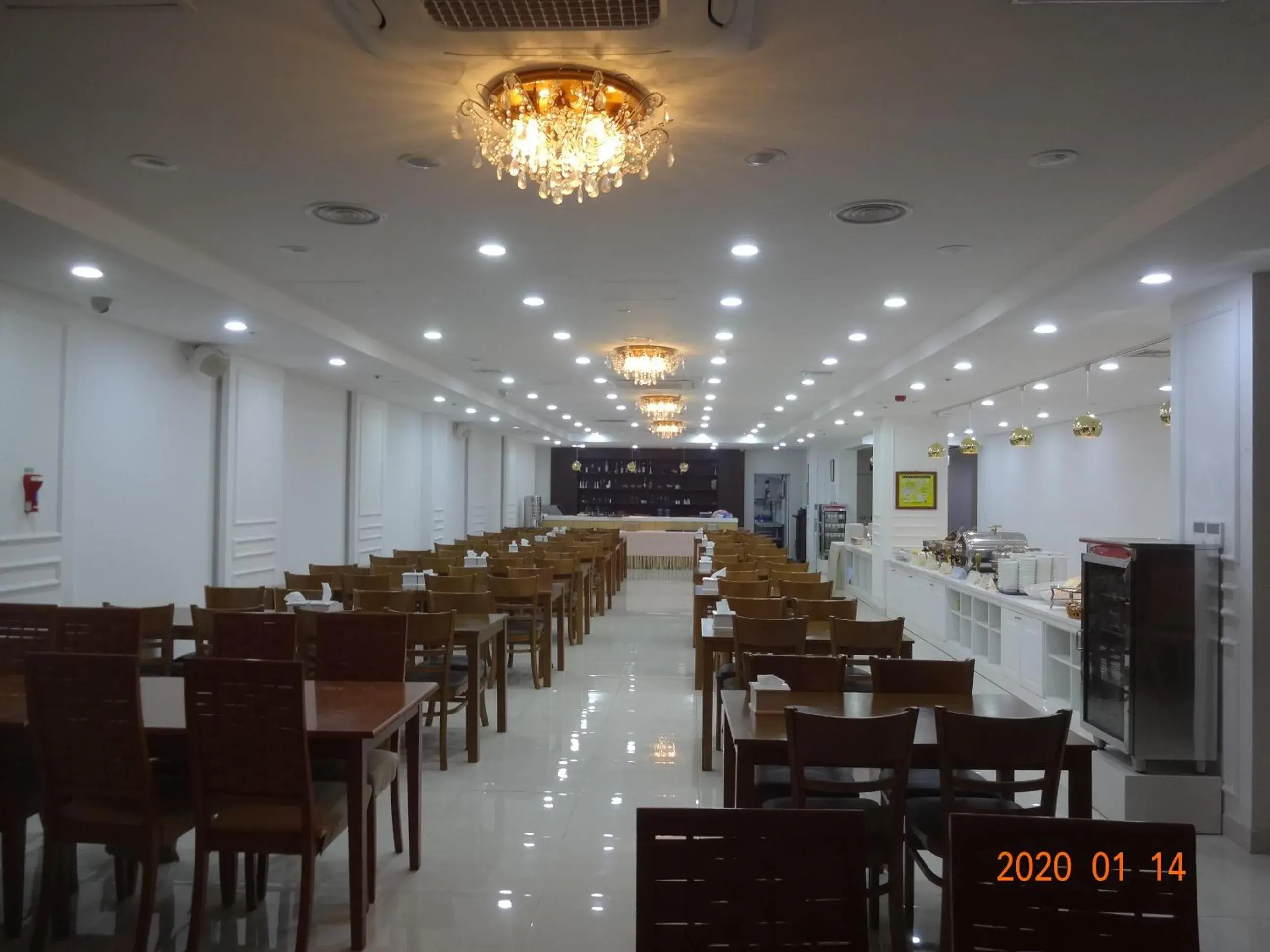 Restaurant/places to eat in Ocean Grand Hotel Restaurant/places to eat in Ocean Grand Hotel