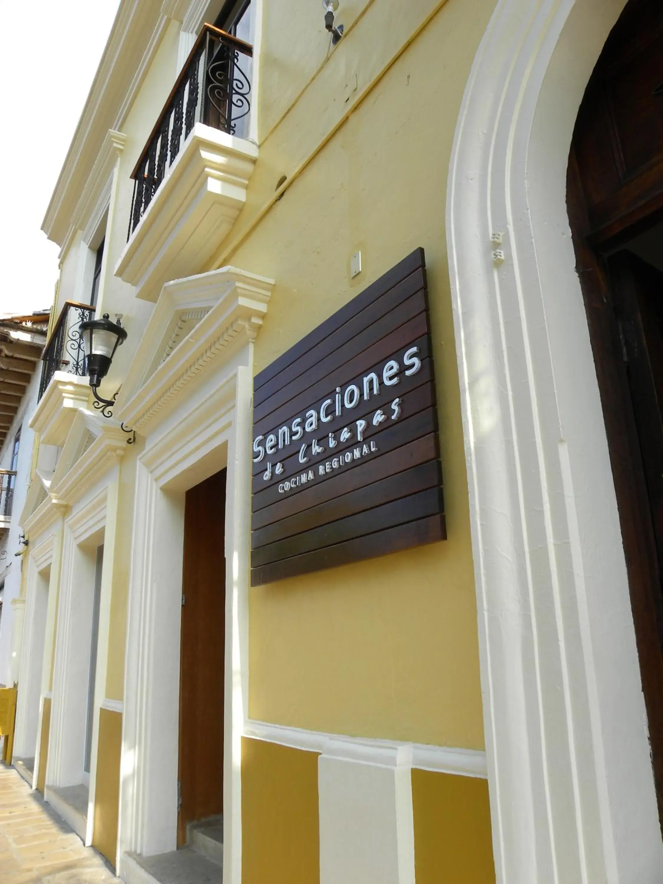 Facade/entrance in Hotel Ciudad Real Centro Historico