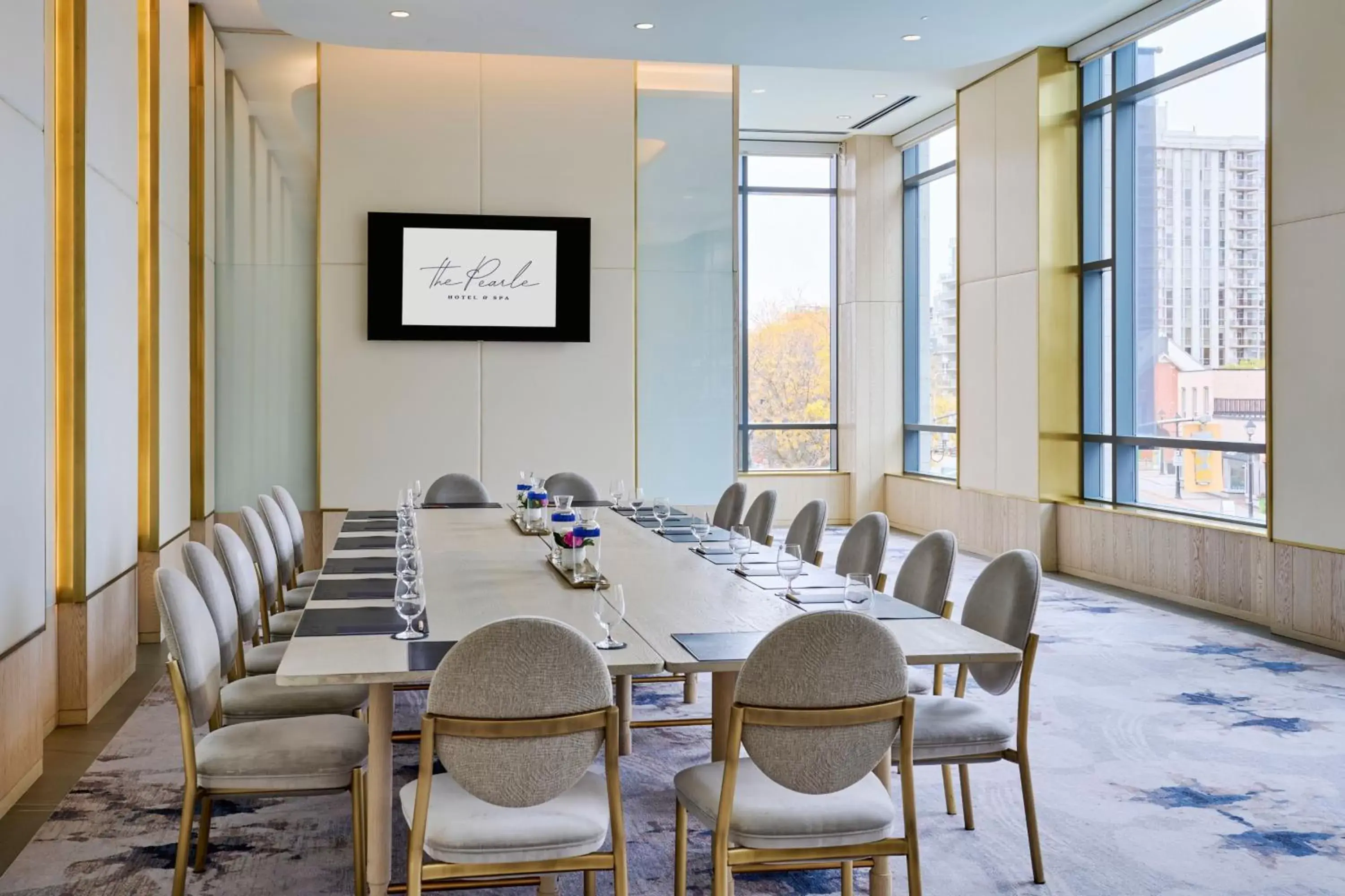 Meeting/conference room in The Pearle Hotel & Spa, Autograph Collection