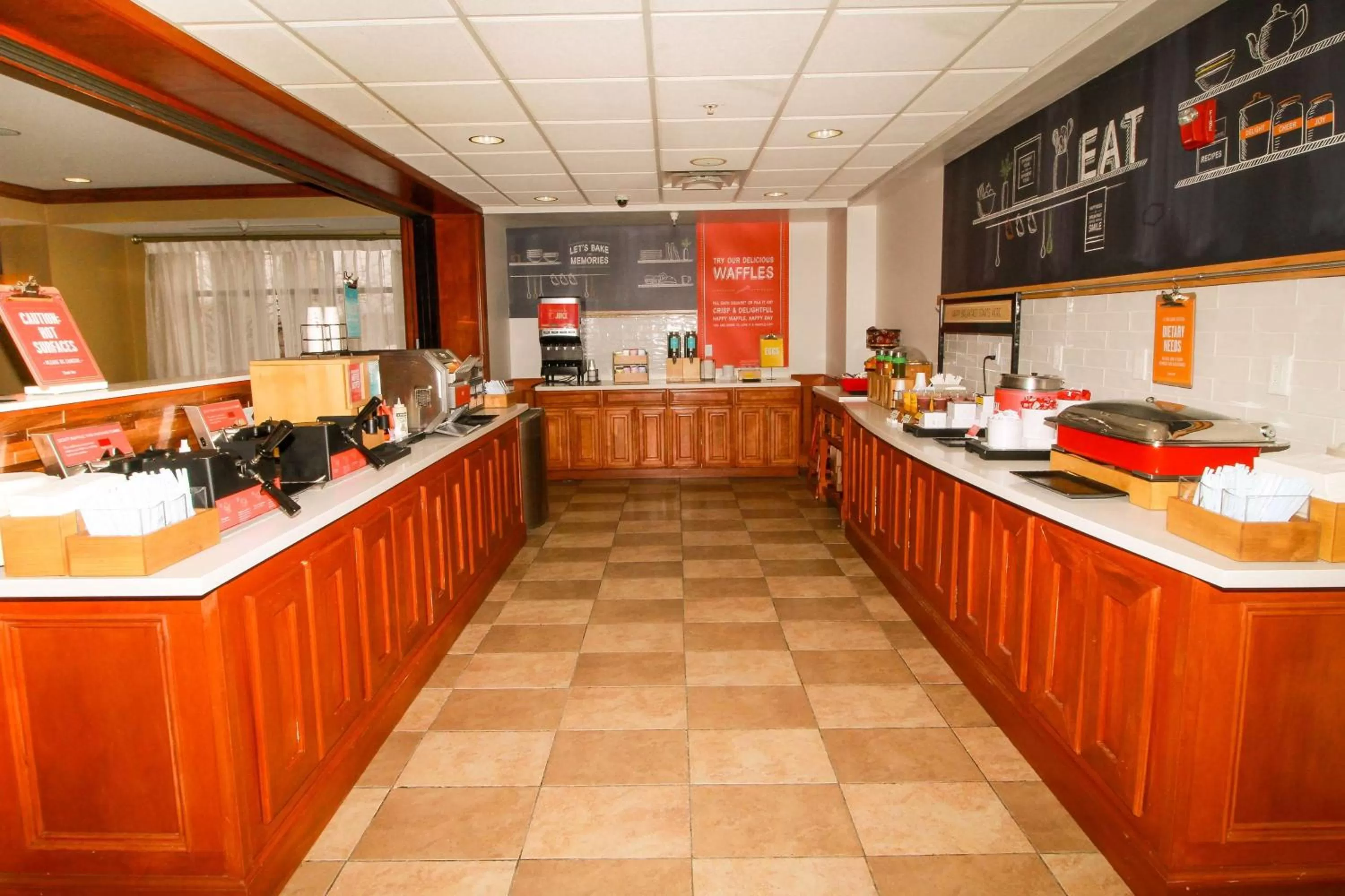 Breakfast in Hampton Inn Commerce/Novi