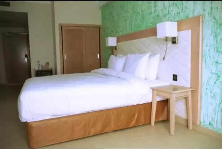 Best Western Plus Serene Atlantic Hotel Best Western Plus Serene Atlantic Hotel