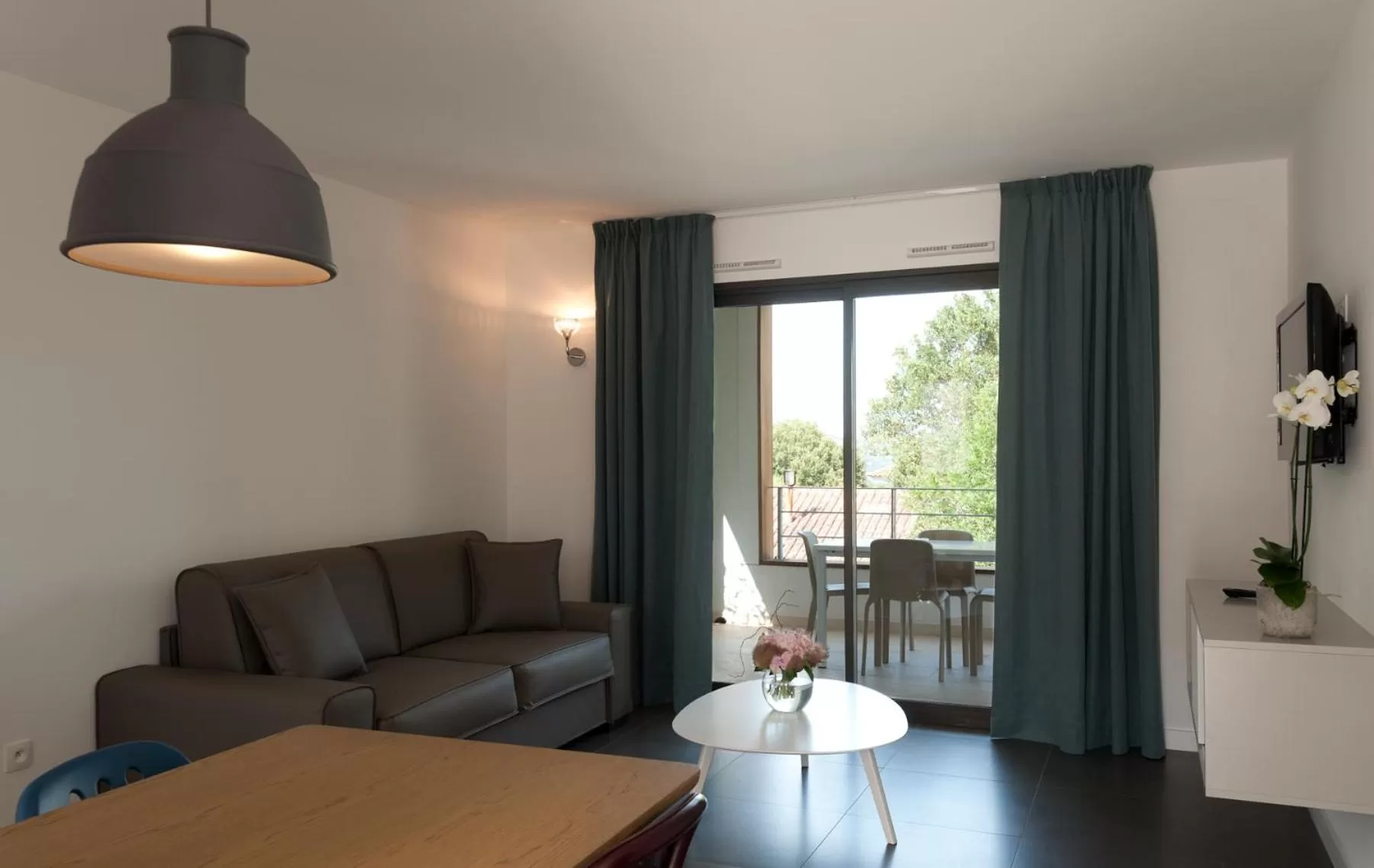 Living room in Résidence Hôtelière Alcyon