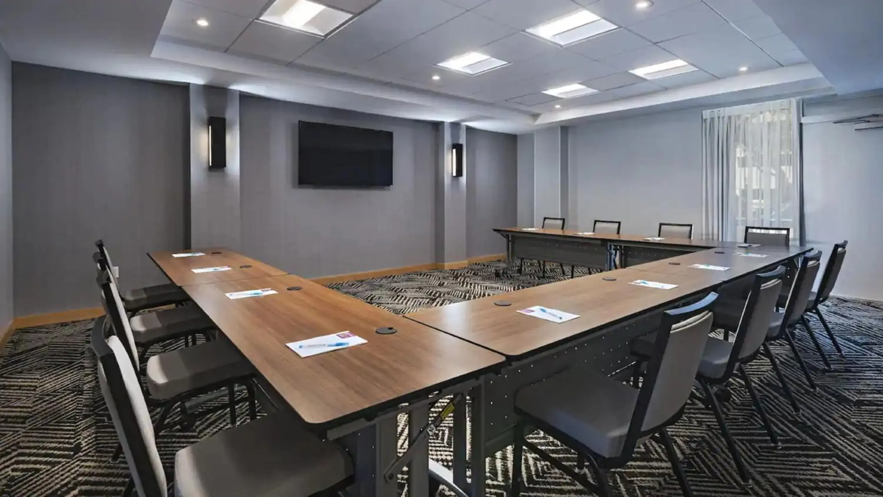 Meeting/conference room in Hyatt Place Austin Arboretum Domain Area