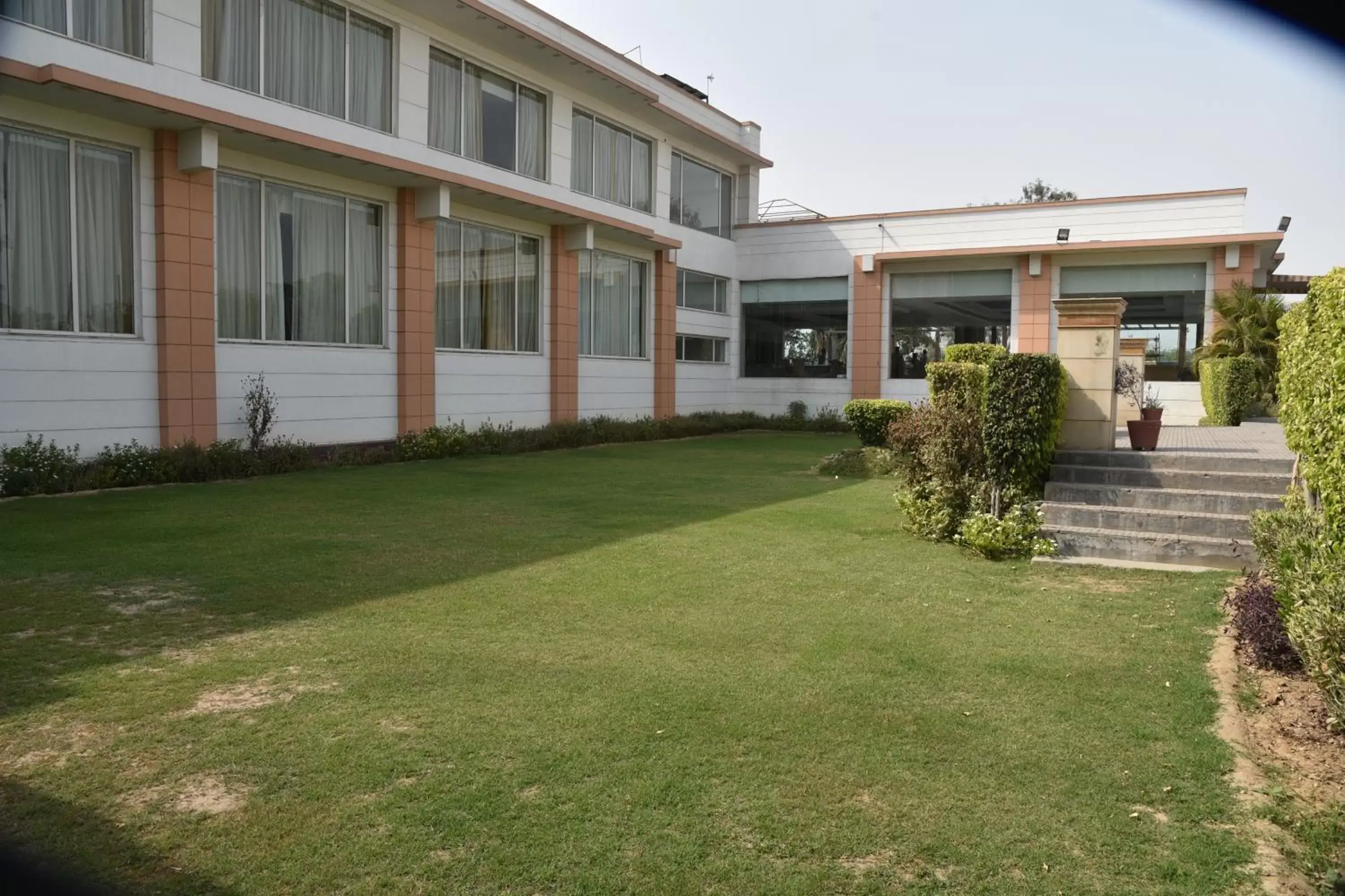 Property building in Opulent by Udman Chhattarpur Property building in Opulent by Udman Chhattarpur