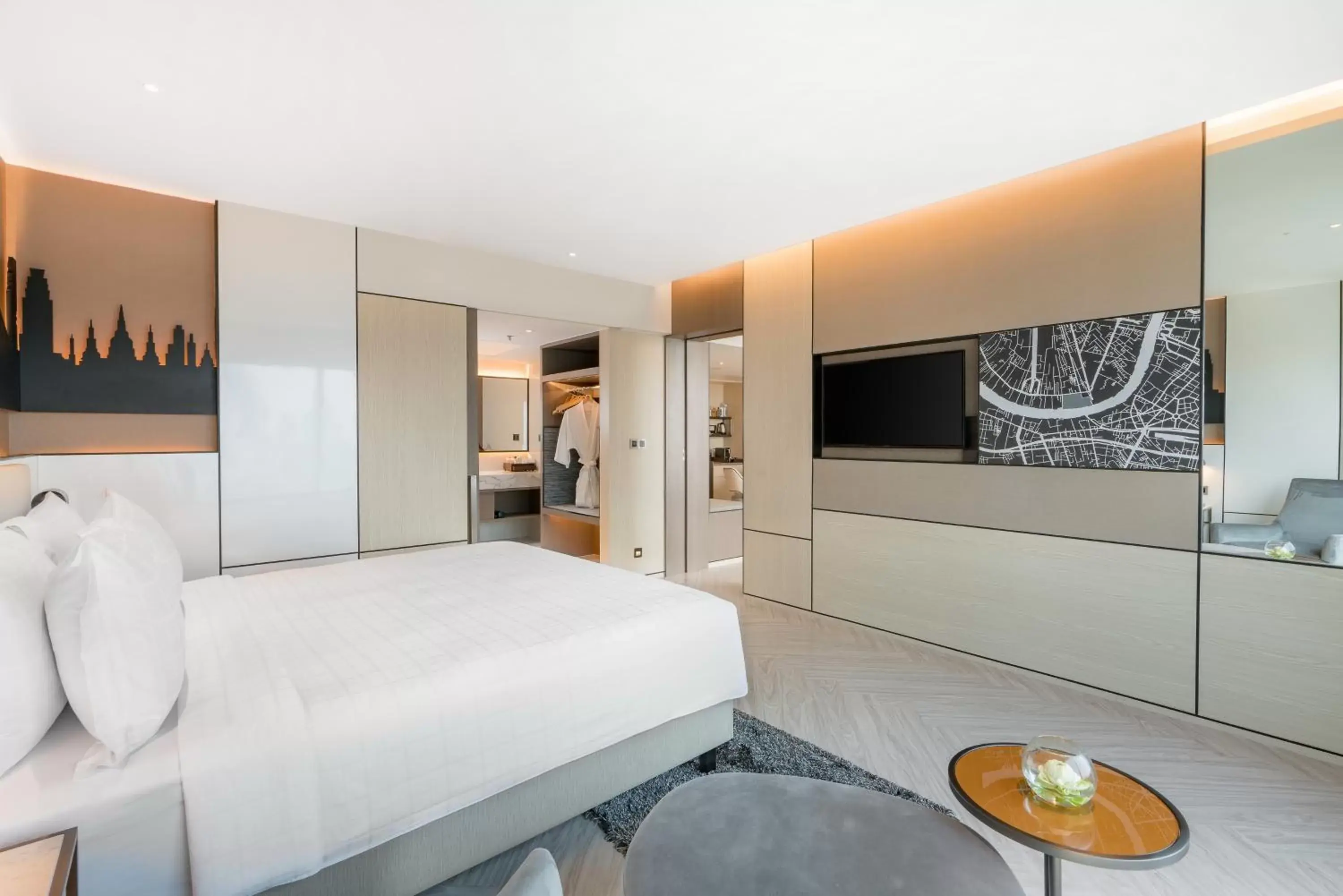 Executive Suite - single occupancy in Pathumwan Princess Hotel Executive Suite - single occupancy in Pathumwan Princess Hotel