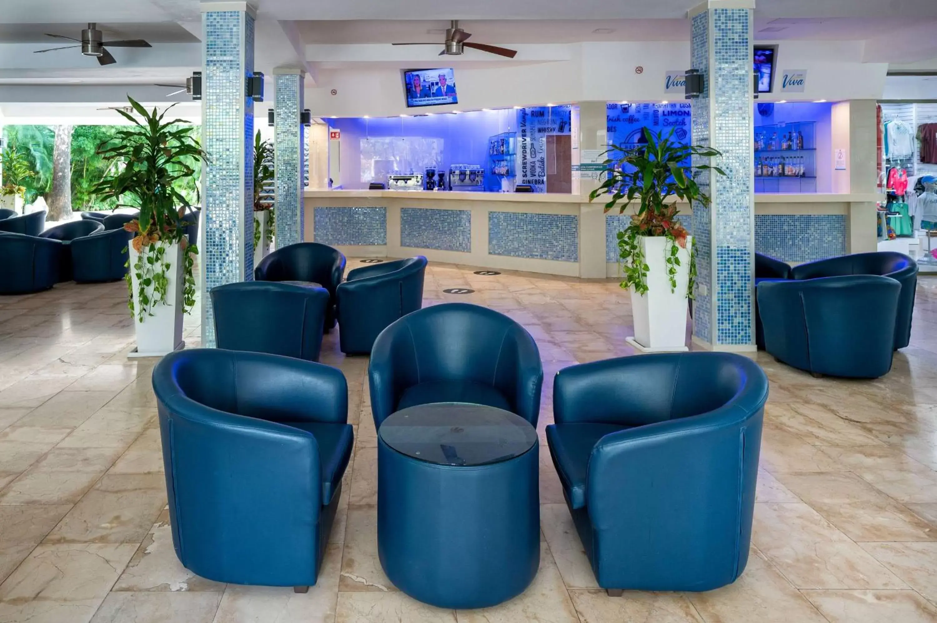 Lobby or reception, Lounge/Bar in Viva Maya by Wyndham, A Trademark All Inclusive Resort