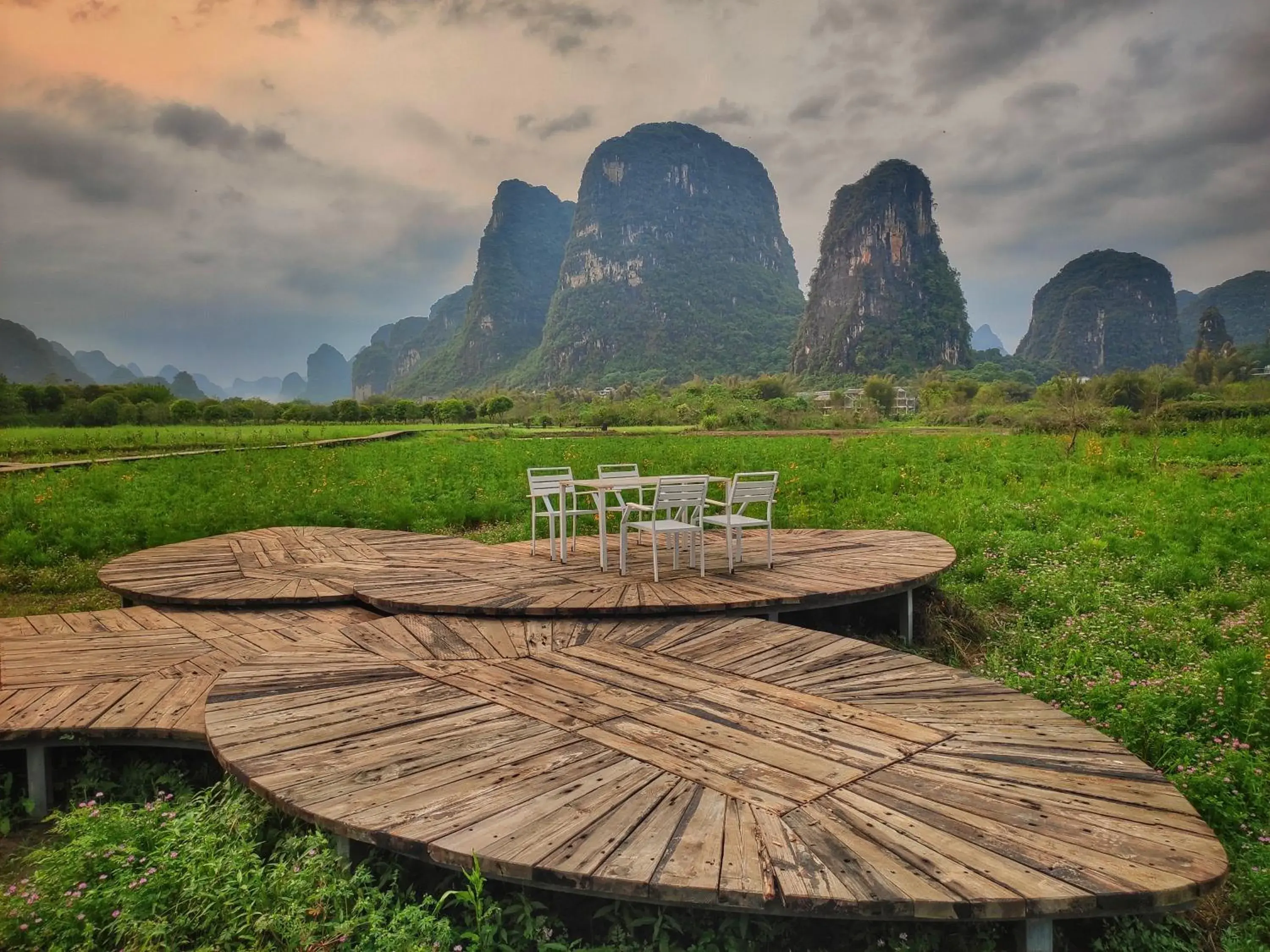 Natural Landscape in Yangshuo Moondance Hotel