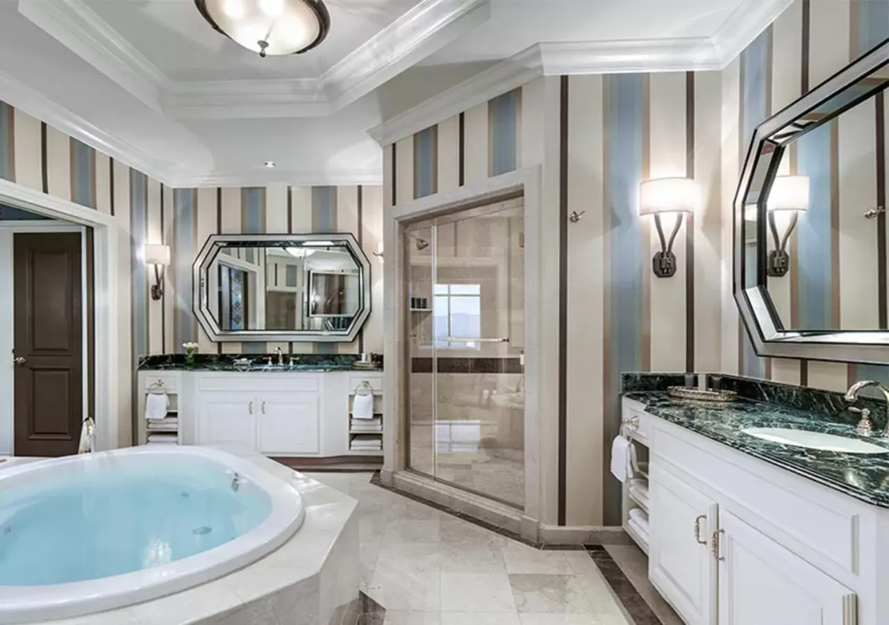 Bathroom in The Venetian® Resort Las Vegas
