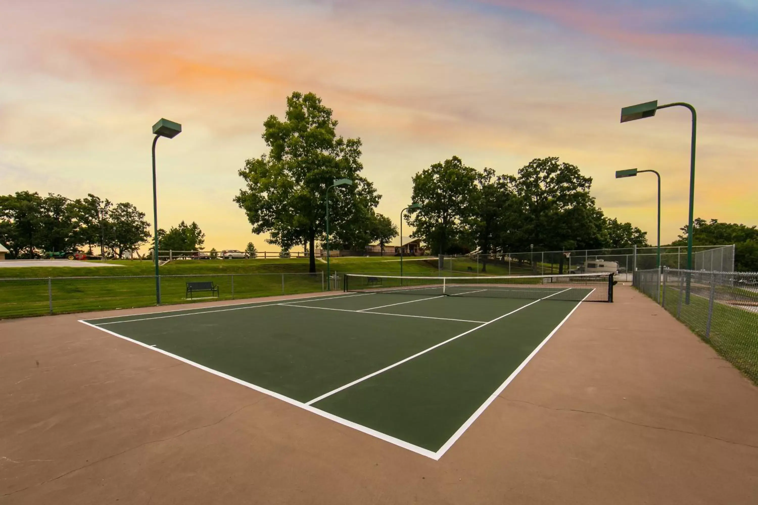 Fitness centre/facilities, Tennis/Squash in Holiday Inn Club Vacations Holiday Hills Resort at Branson an IHG Hotel