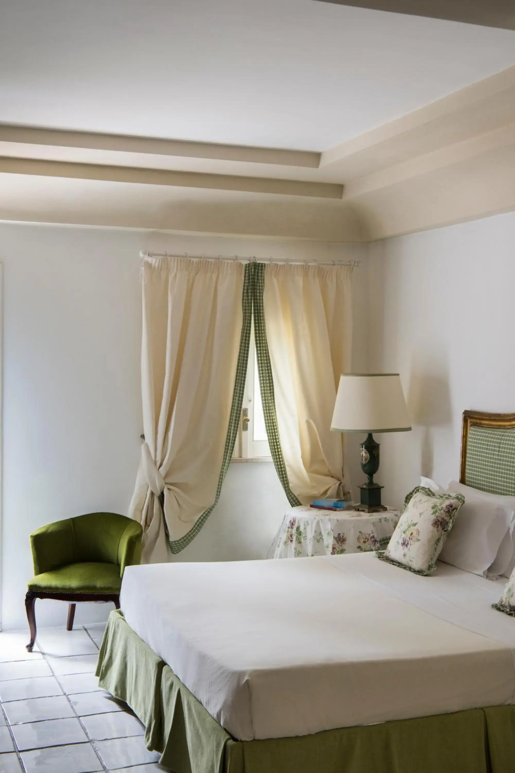 Photo of the whole room, Bed in Hotel Il Melograno