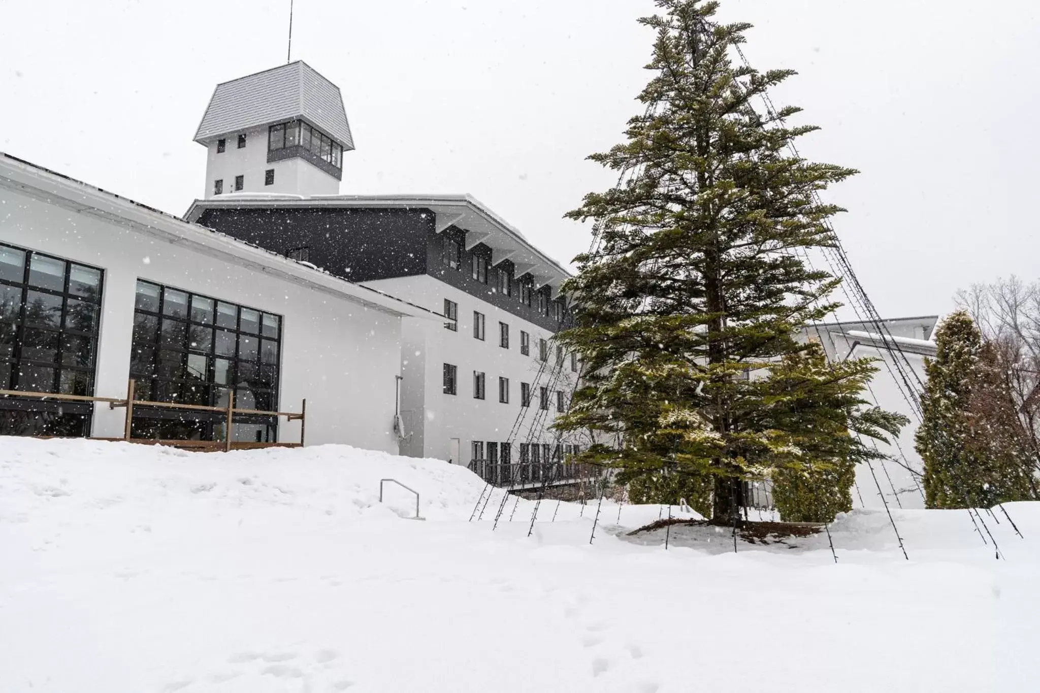 Property building, Winter in Holiday Inn Resort Shinano-Omachi Kuroyon, an IHG Hotel