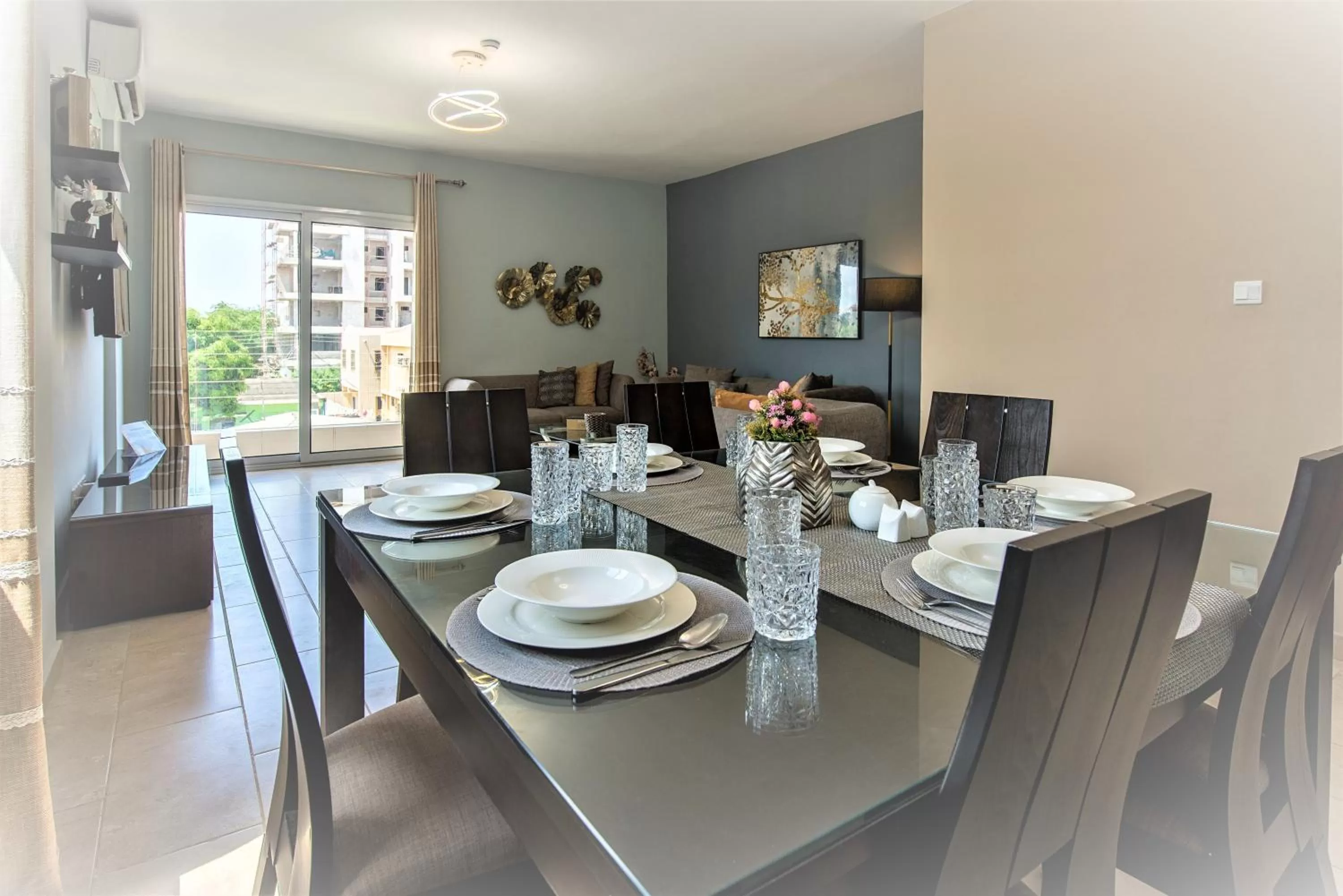 Dining area in Montecito Apartments