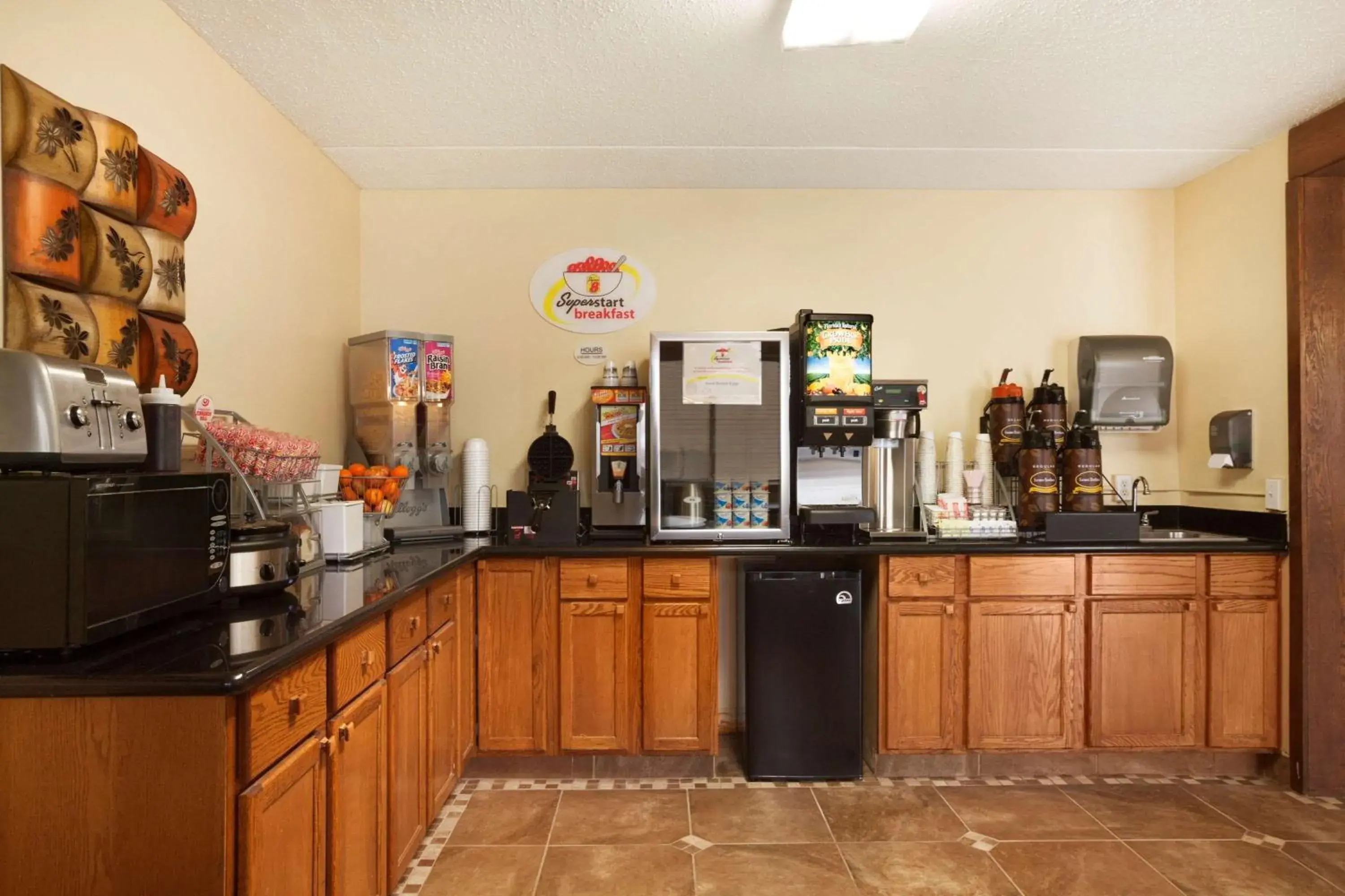 Restaurant/places to eat in Super 8 by Wyndham West Fargo Main Ave ND Restaurant/places to eat in Super 8 by Wyndham West Fargo Main Ave ND