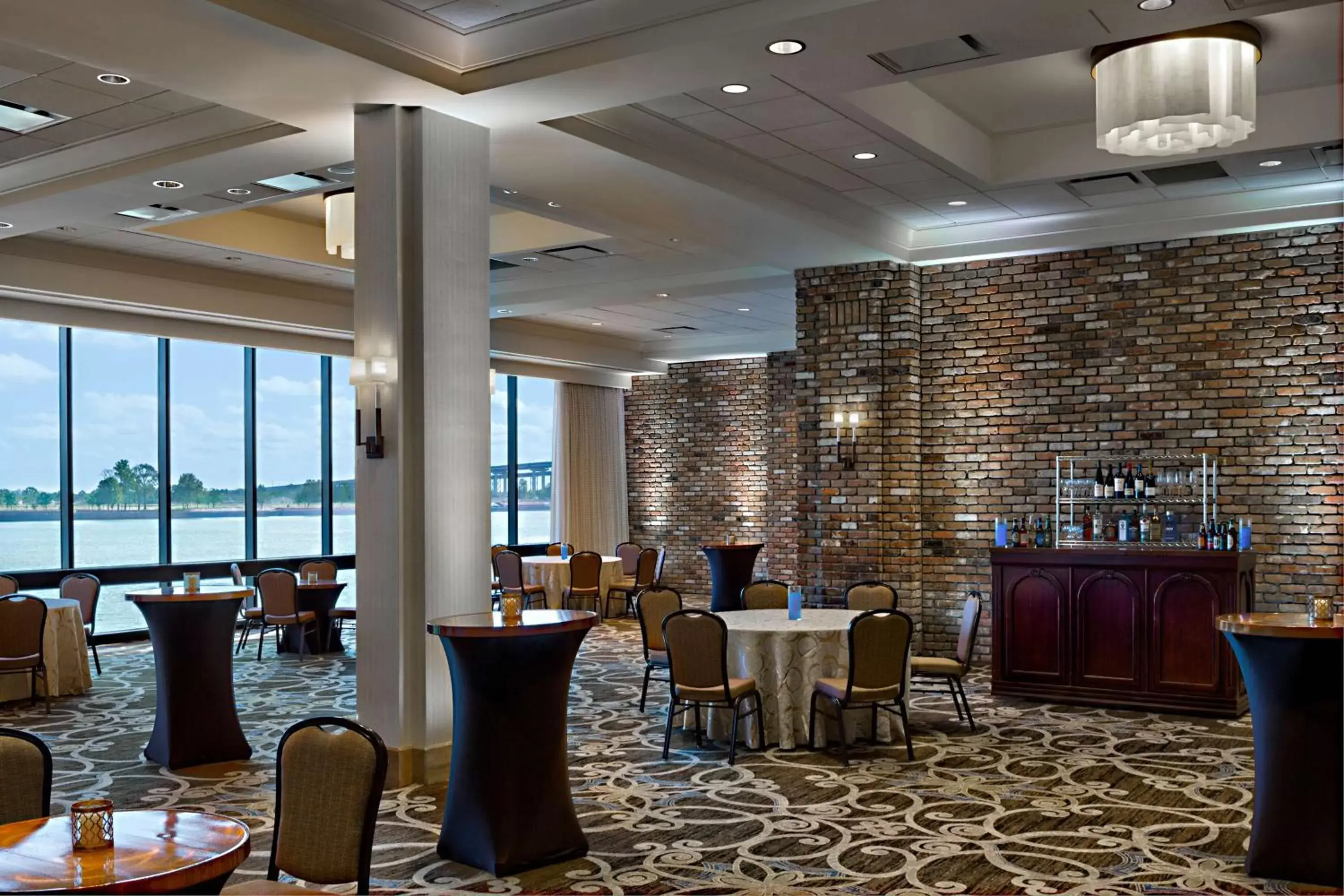 Meeting/conference room, Restaurant/Places to Eat in Hilton New Orleans Riverside