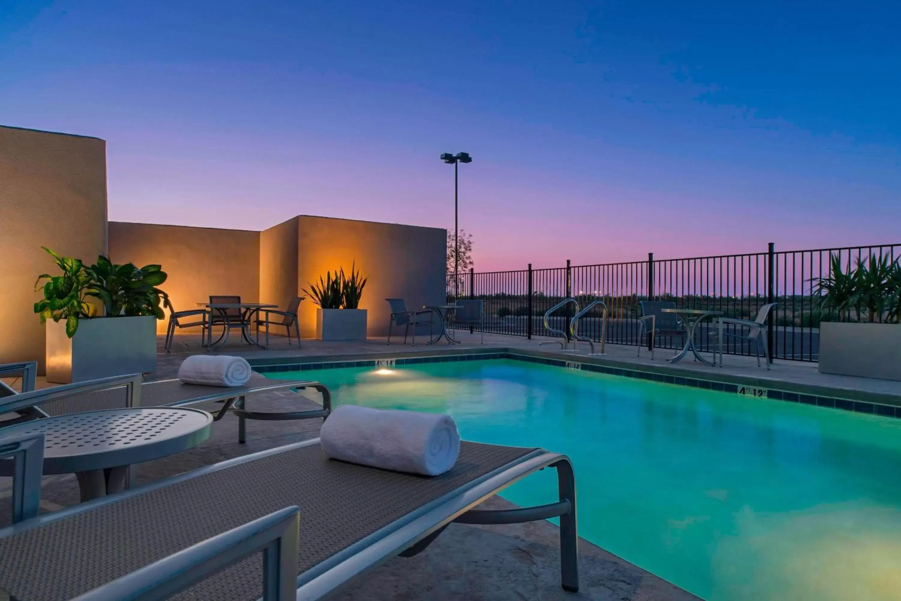 Swimming Pool in Four Points by Sheraton Midland