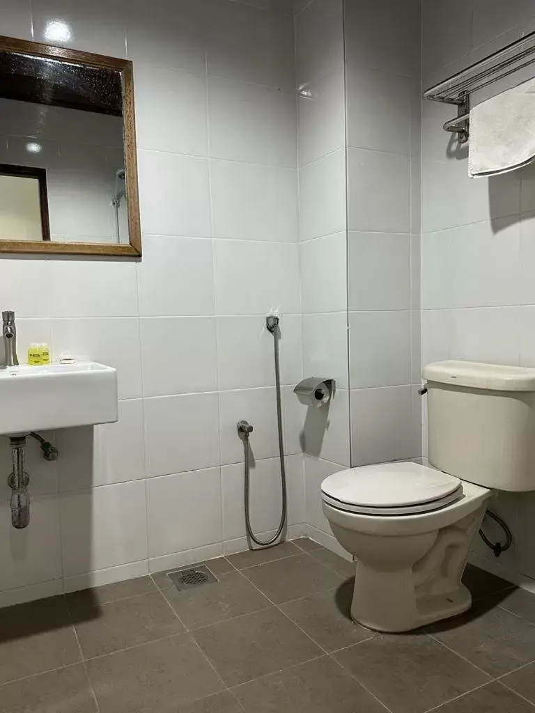 Bathroom in Langkawi Baron Hotel - renovated 2023