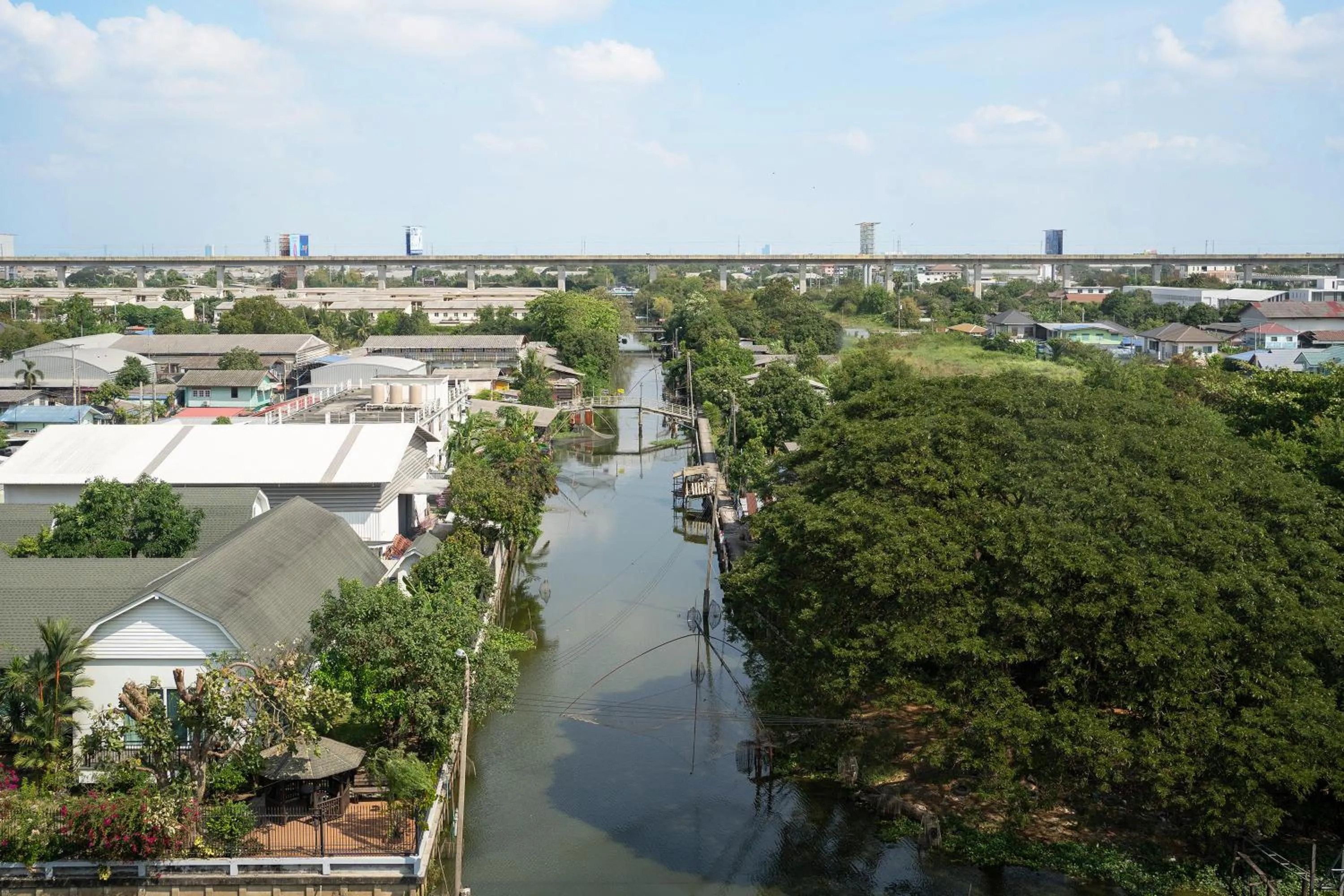 Two-Bedroom Suite in The Park Nine Hotel Suvarnabhumi - Free BKK Airport Shuttle