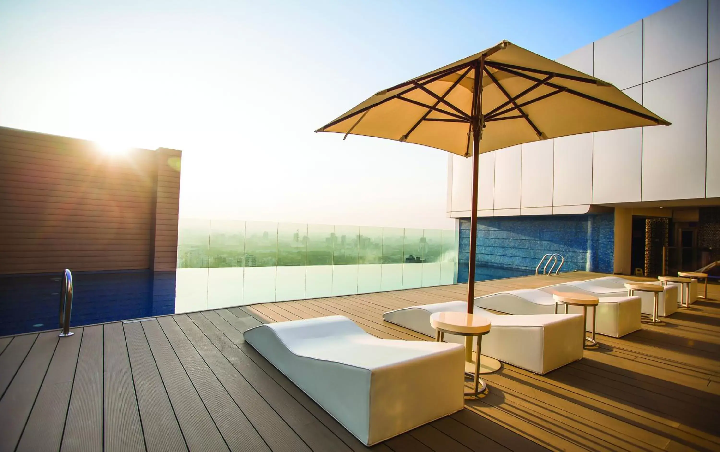 Swimming pool in Crowne Plaza Dhaka Gulshan by IHG Swimming pool in Crowne Plaza Dhaka Gulshan by IHG