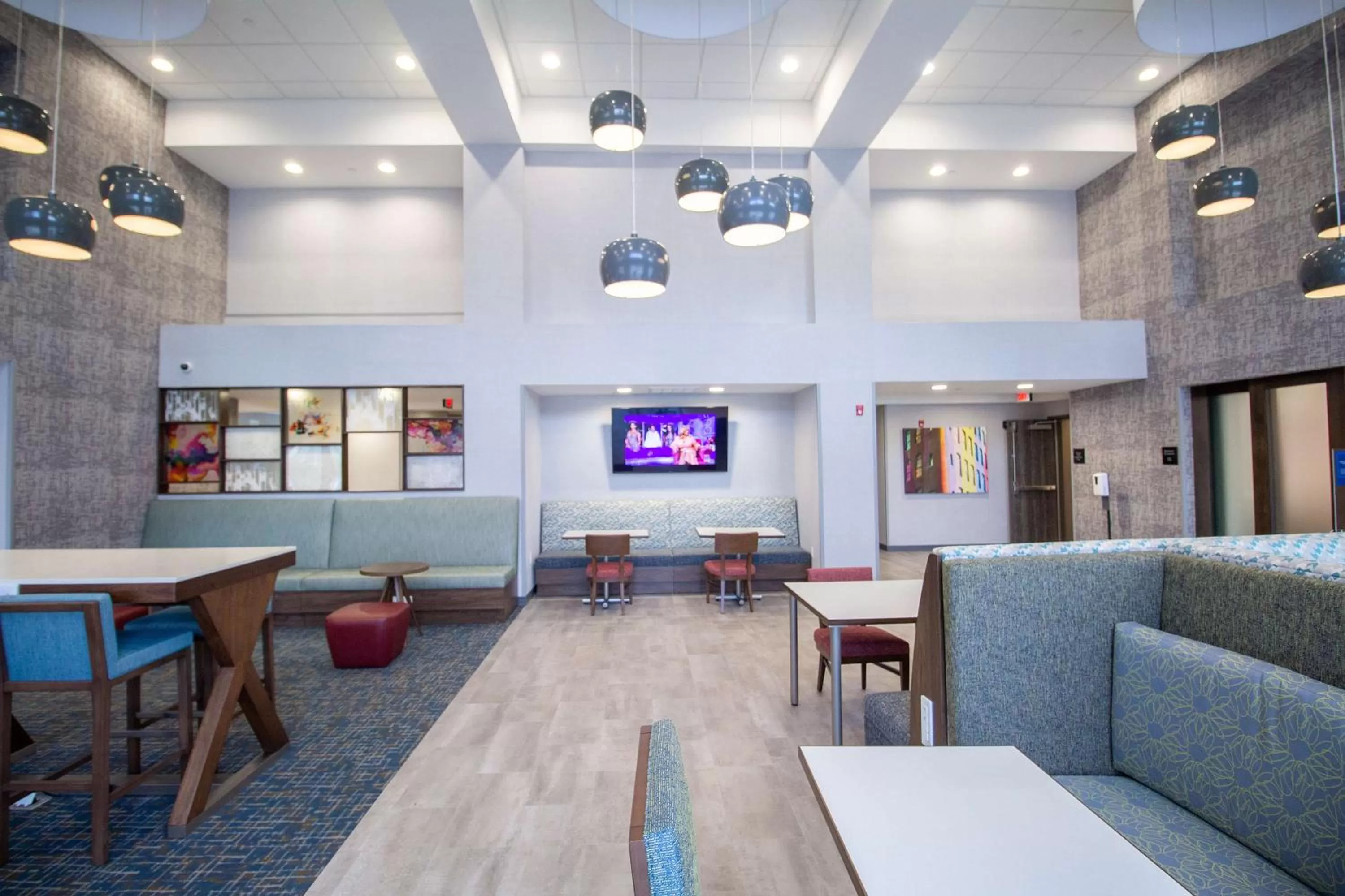 Lobby or reception in Hampton Inn North Attleboro, Ma