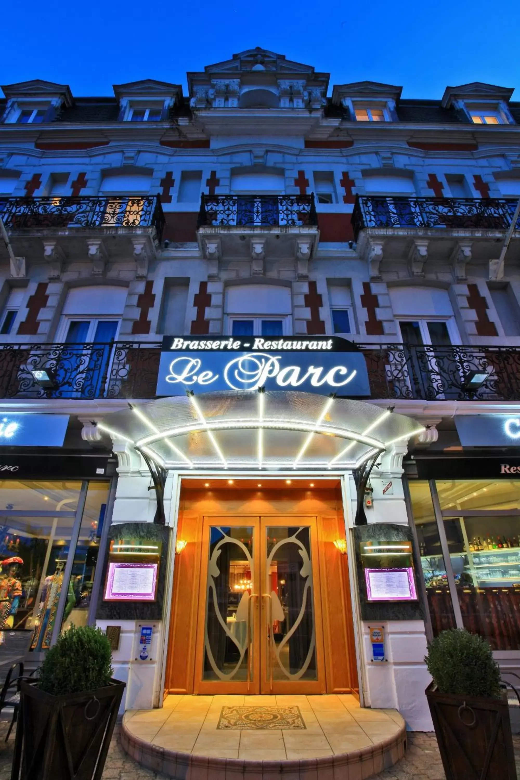 Facade/entrance in Best Western Beauséjour Facade/entrance in Best Western Beauséjour