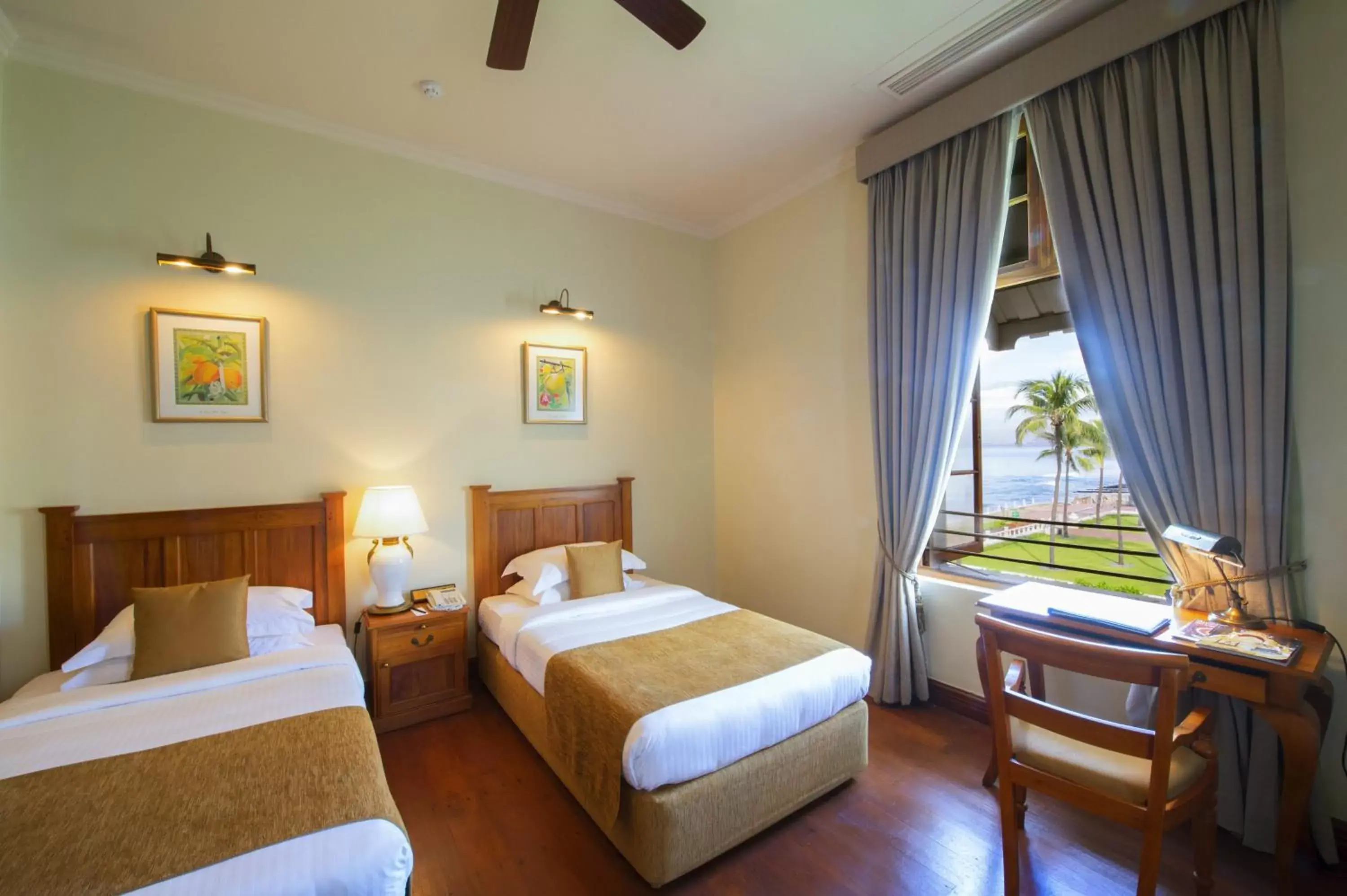 Bedroom in Galle Face Hotel