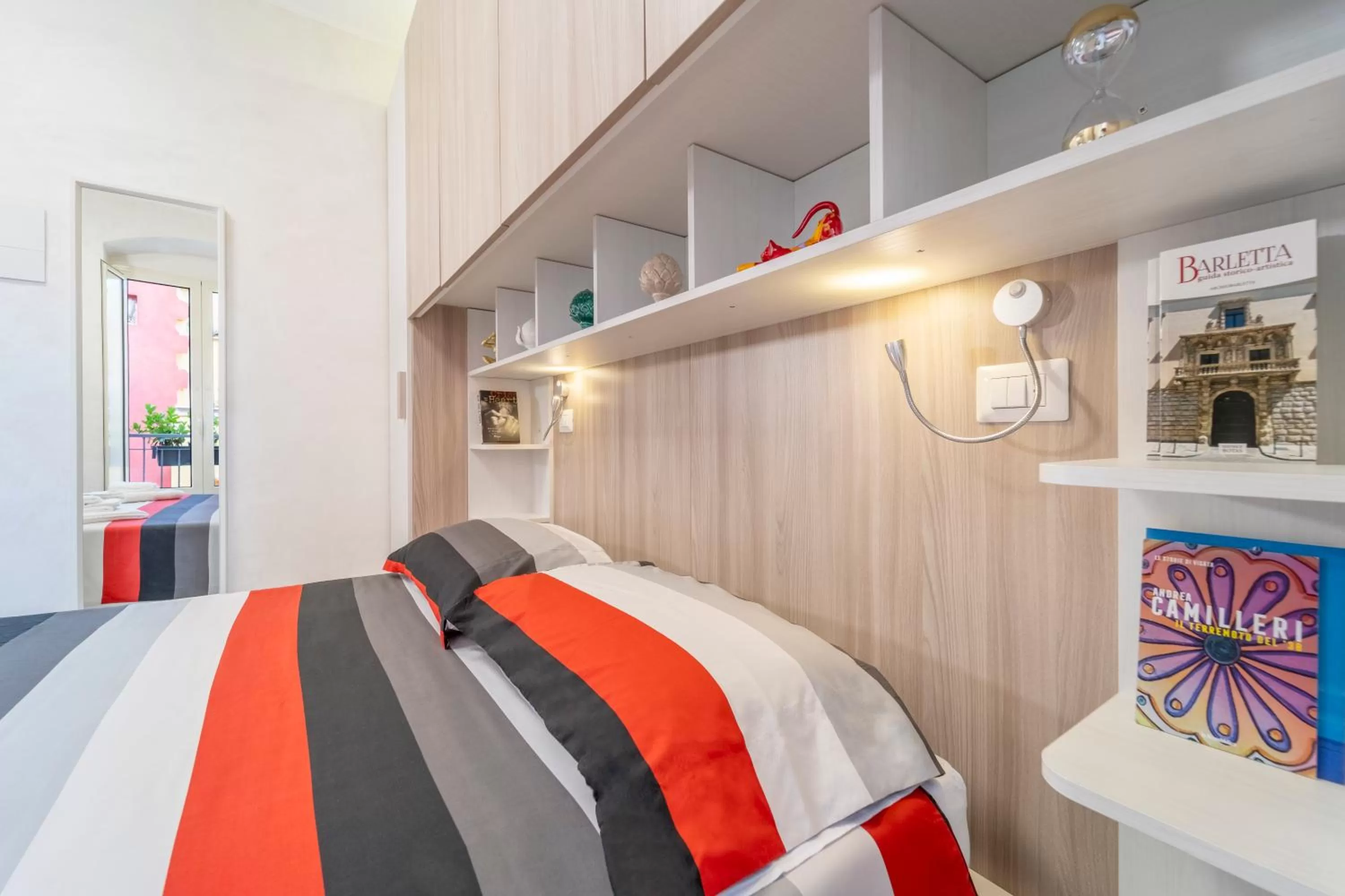 Decorative detail, Bed in B&B Eraclio