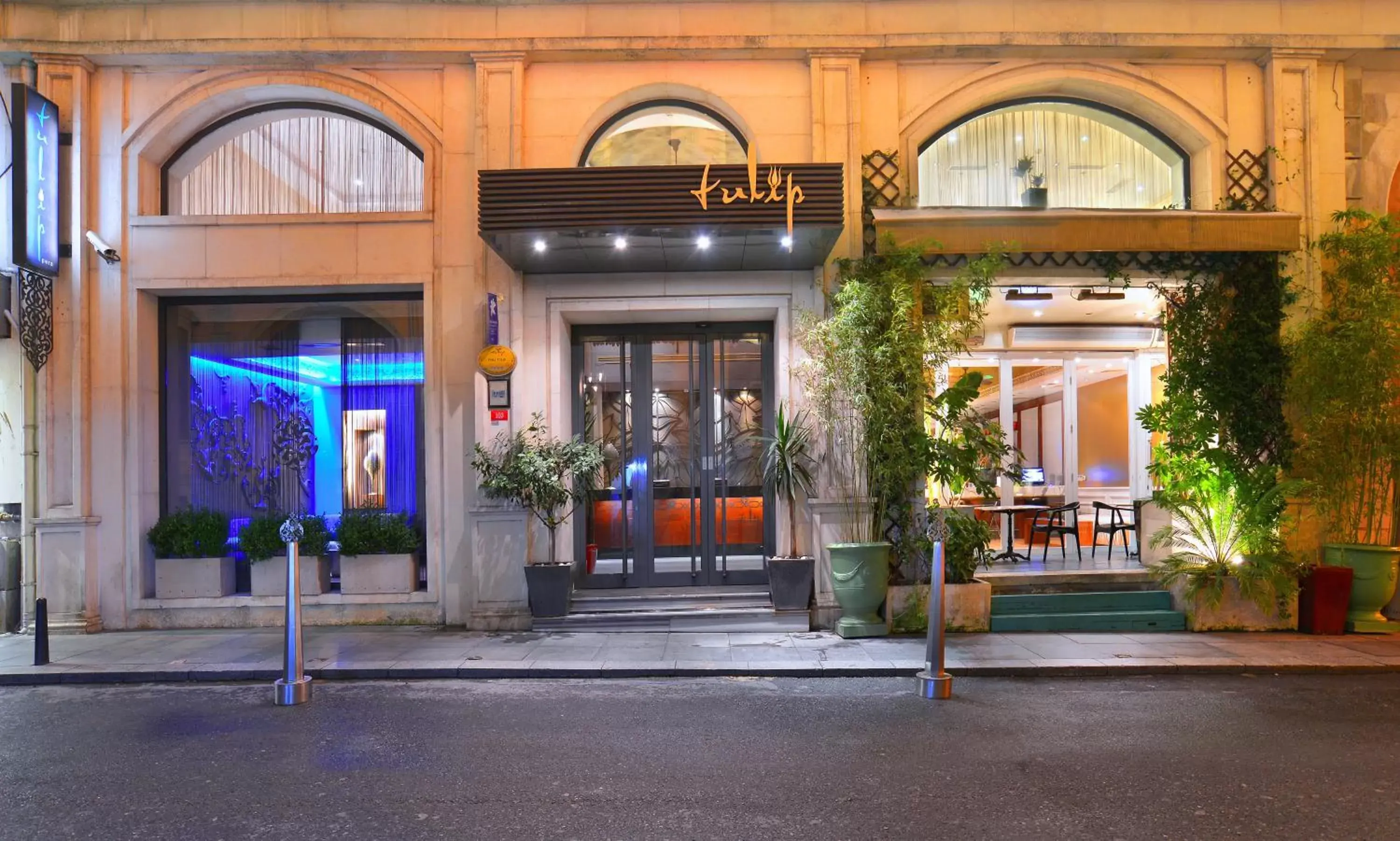 Facade/entrance in Pera Tulip Hotel