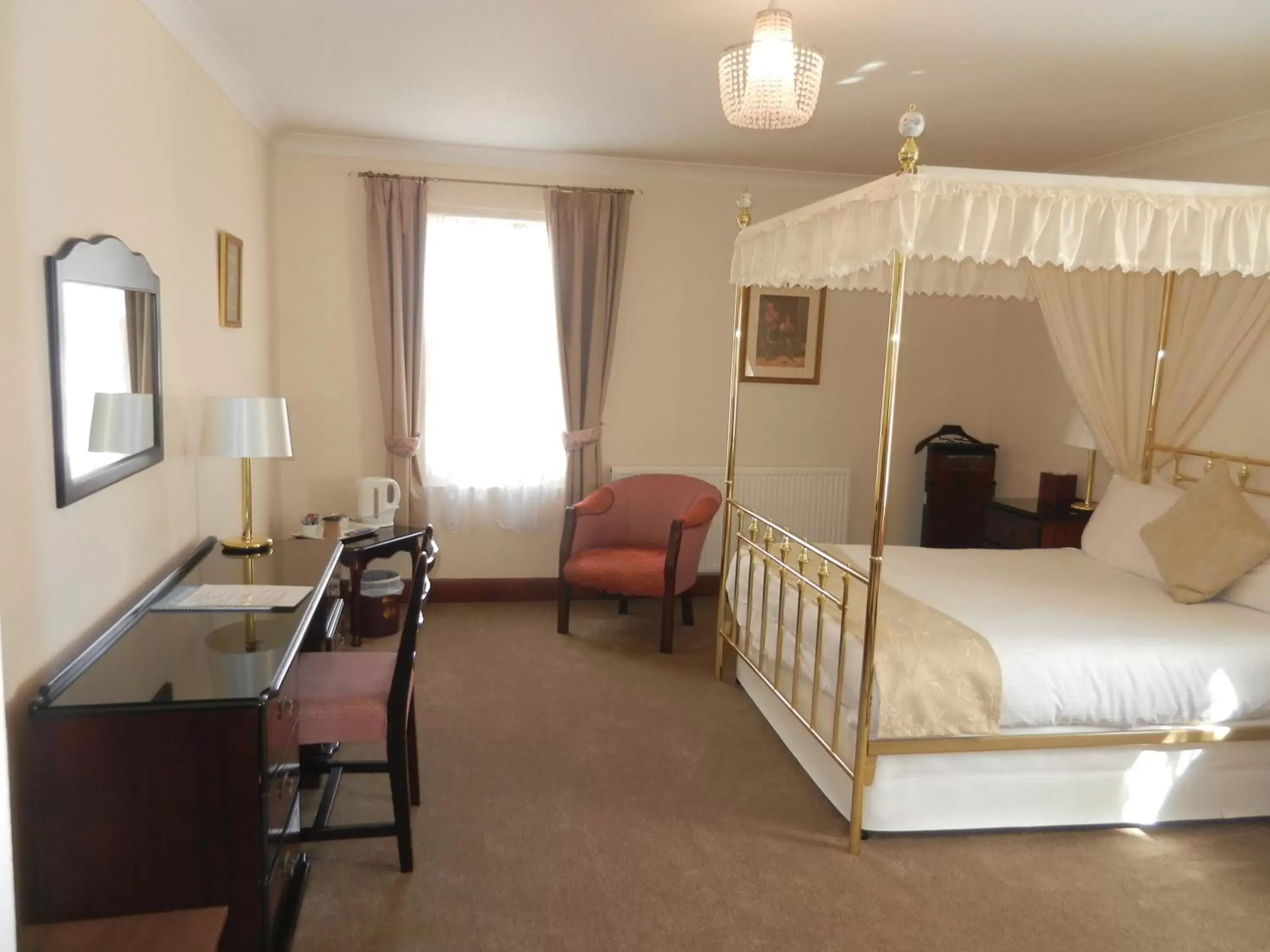 Bed in Morangie Hotel Tain