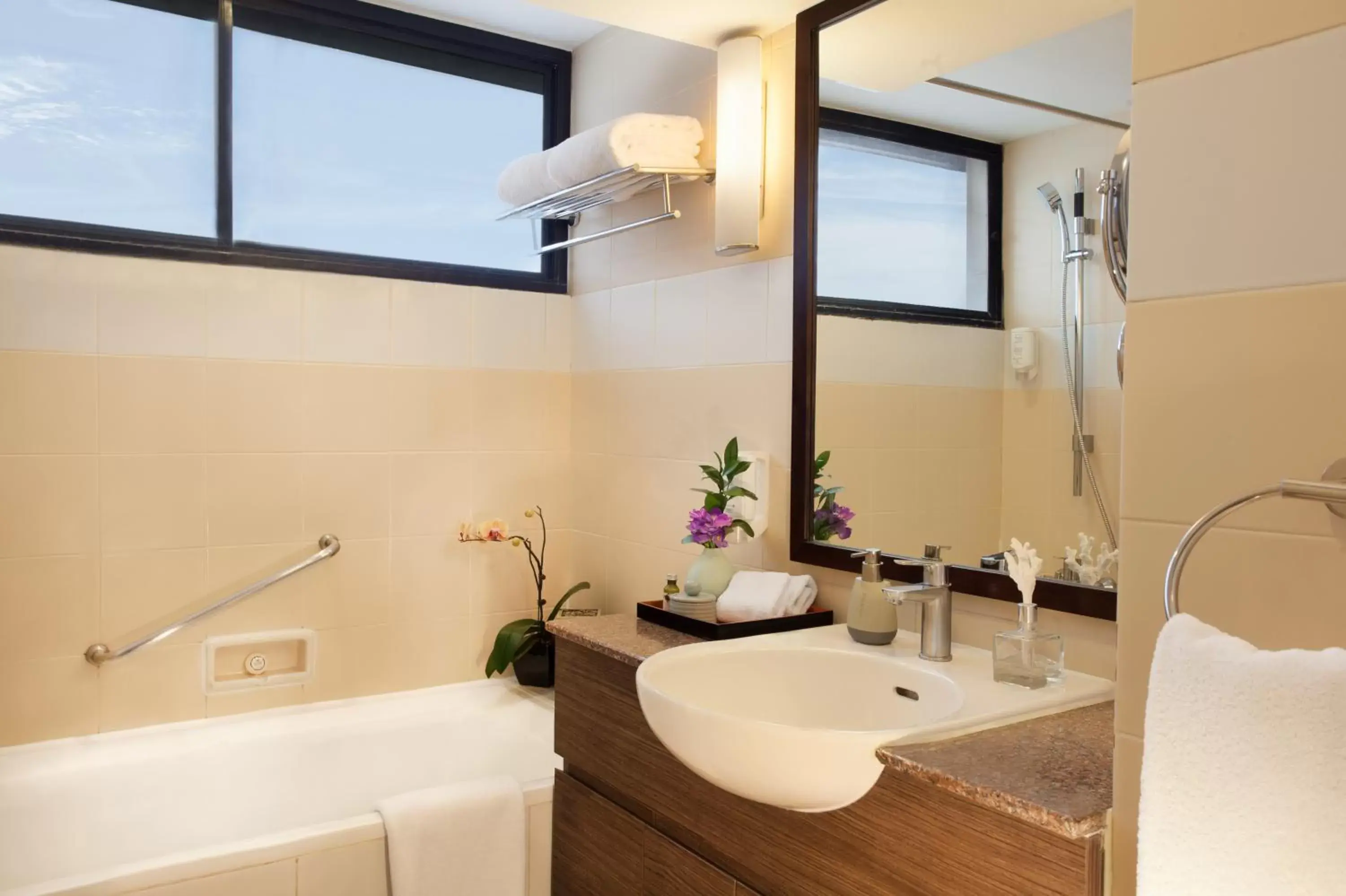 Bathroom in Somerset Grand Hanoi Serviced Residences