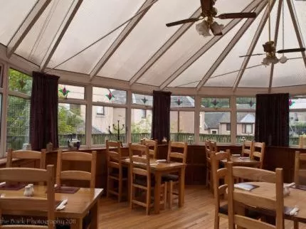 Restaurant/places to eat in The Crown Hotel