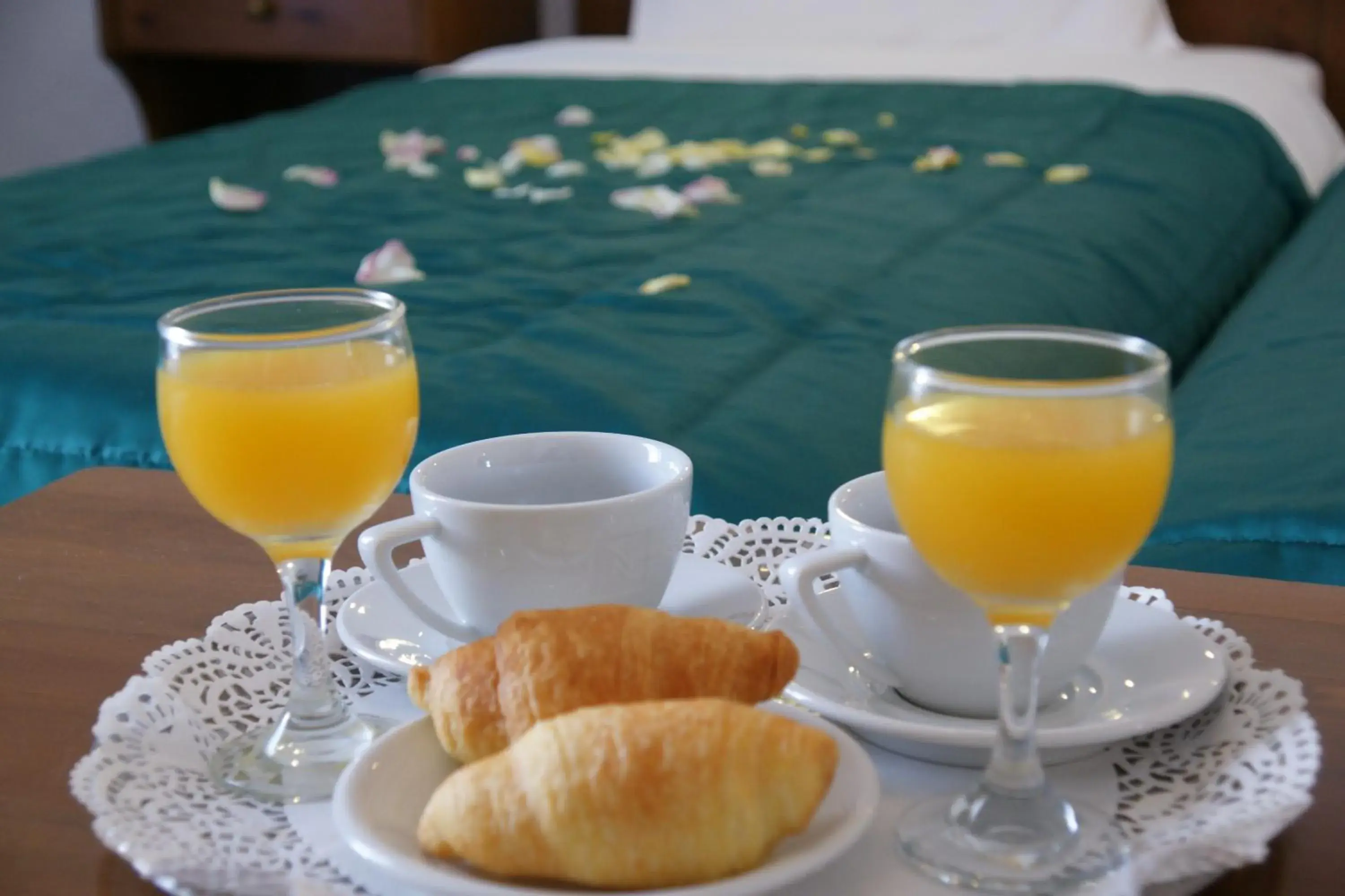 Day, Breakfast in Afroditi