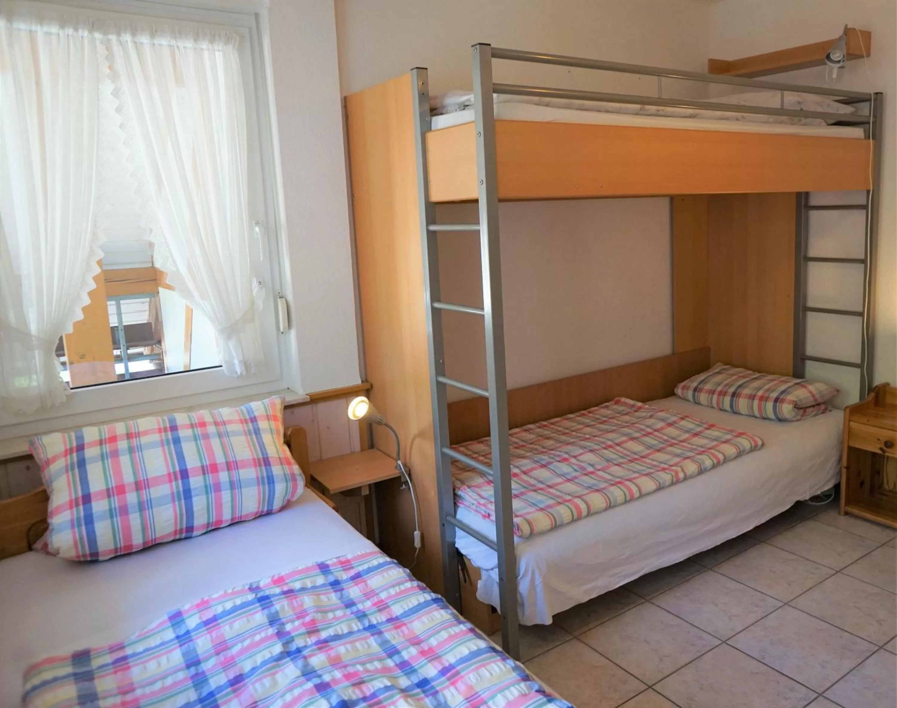 bunk bed, Bed in Kurparkhotel Faißt