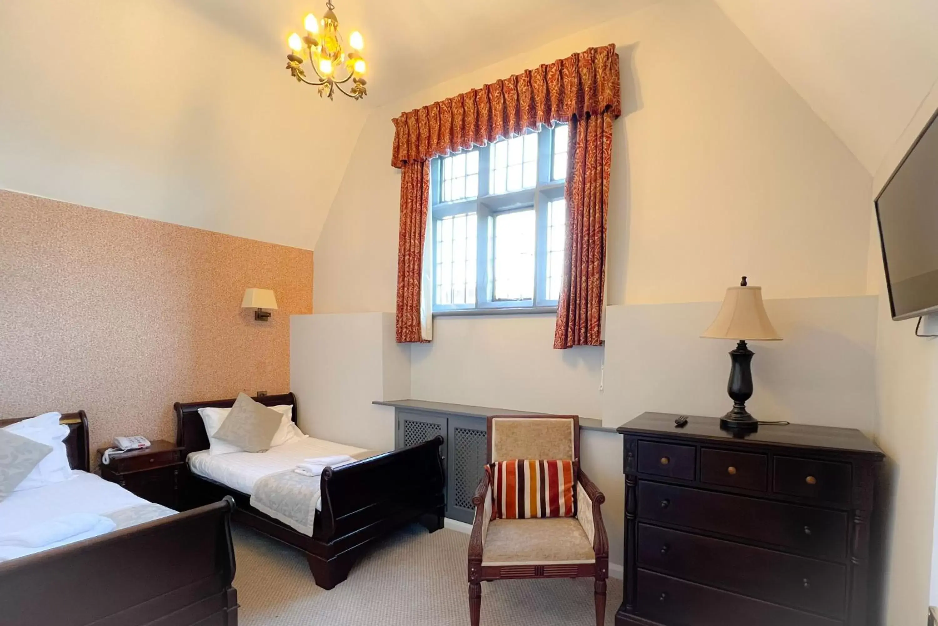 Bedroom, Seating Area in Castle Bromwich Hall; Sure Hotel Collection by Best Western