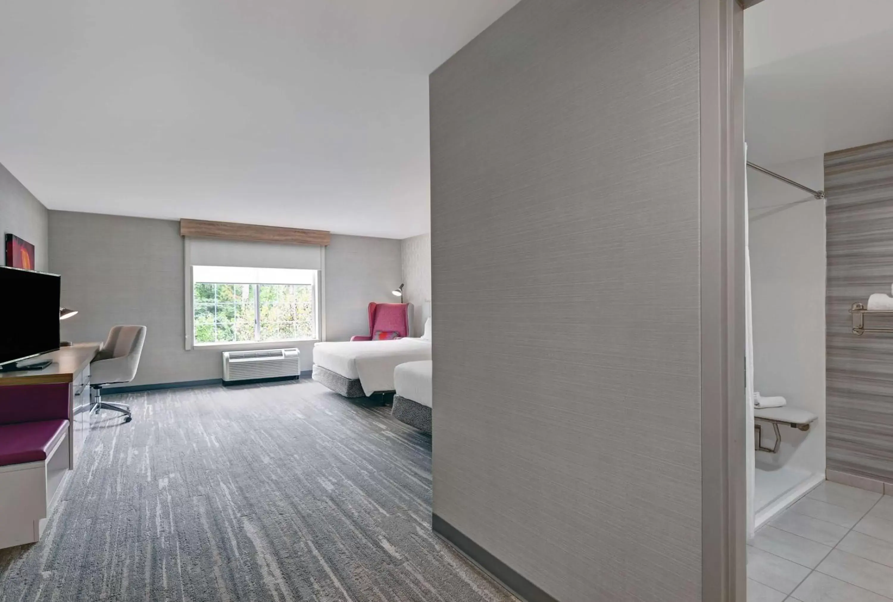 Bedroom, Bed in Hilton Garden Inn Hamilton Bedroom, Bed in Hilton Garden Inn Hamilton