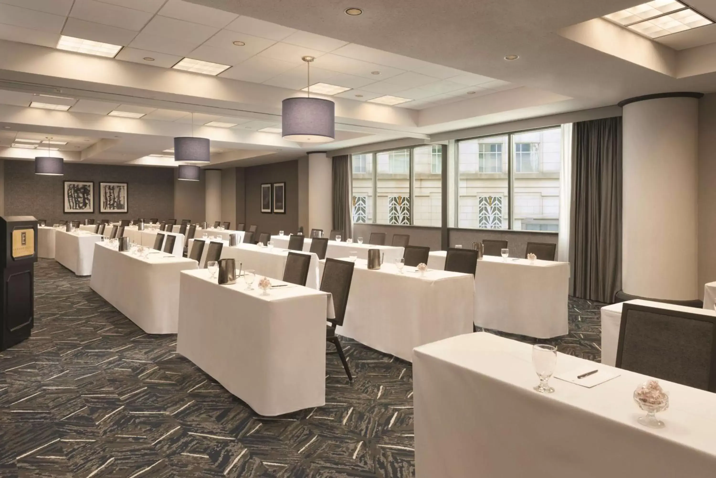 Meeting/conference room in Embassy Suites by Hilton Indianapolis Downtown