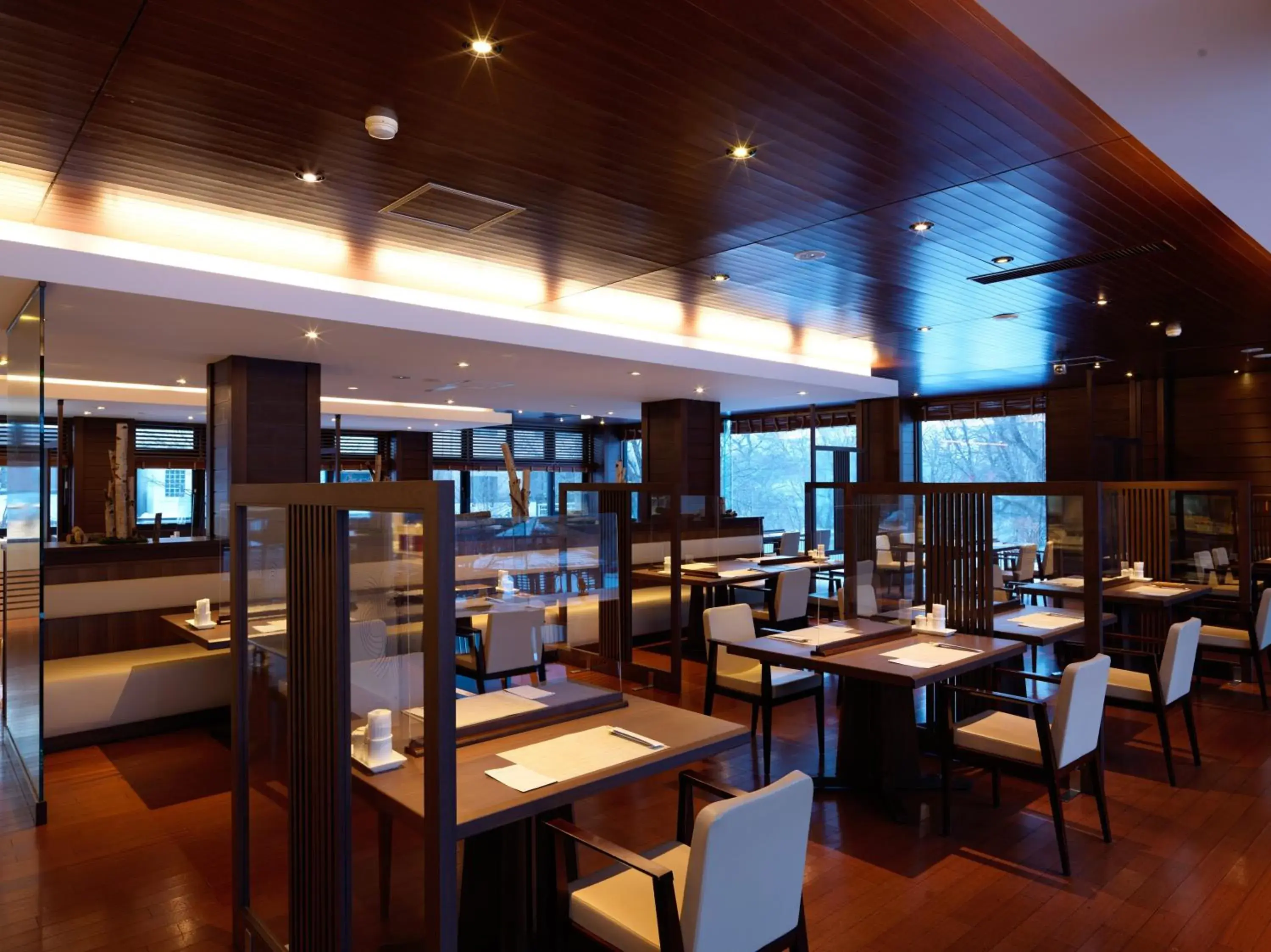 Restaurant/Places to Eat in Lake Shikotsu Tsuruga Resort Spa Mizu no Uta