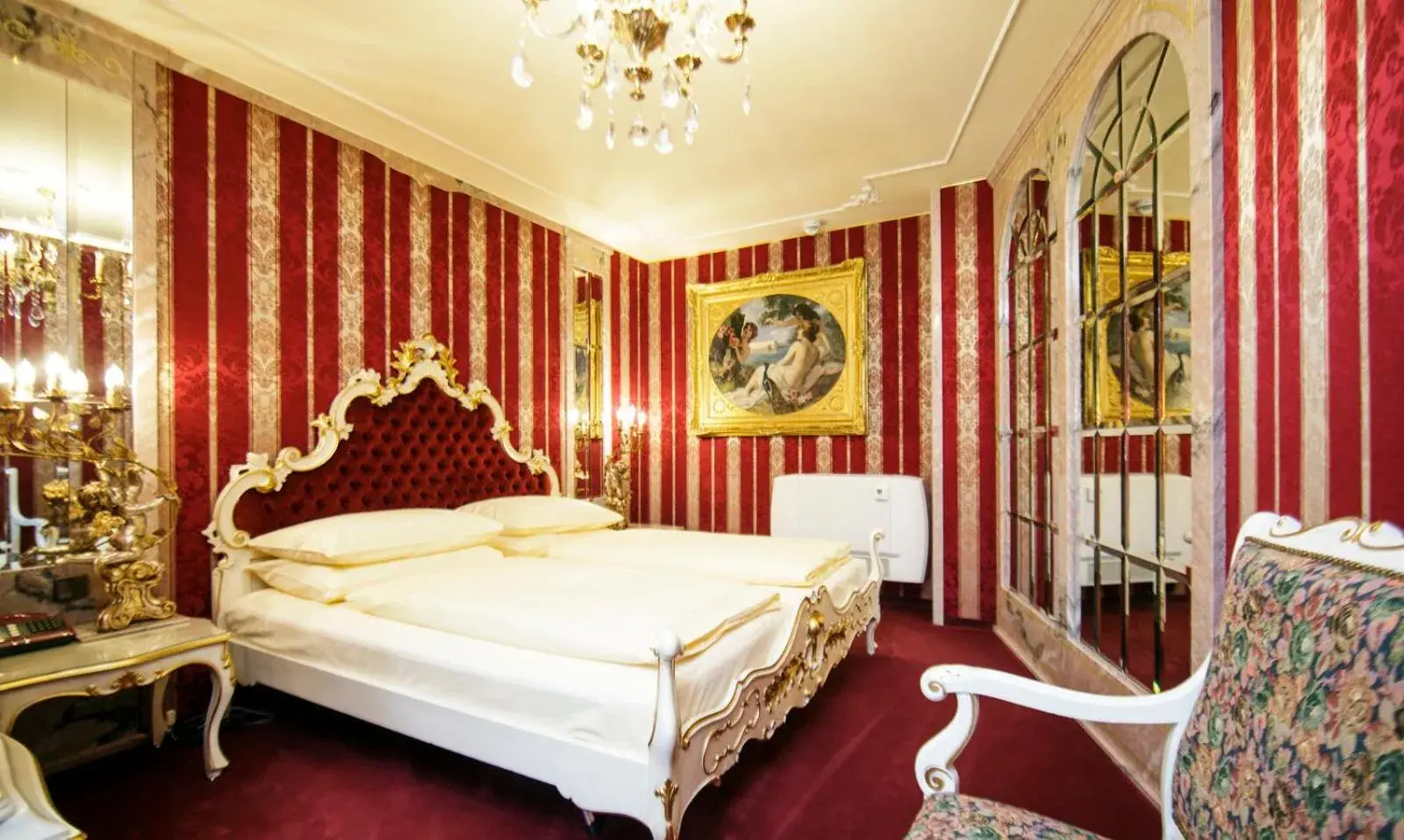 Photo of the whole room, Bed in Hotel Palais Porcia