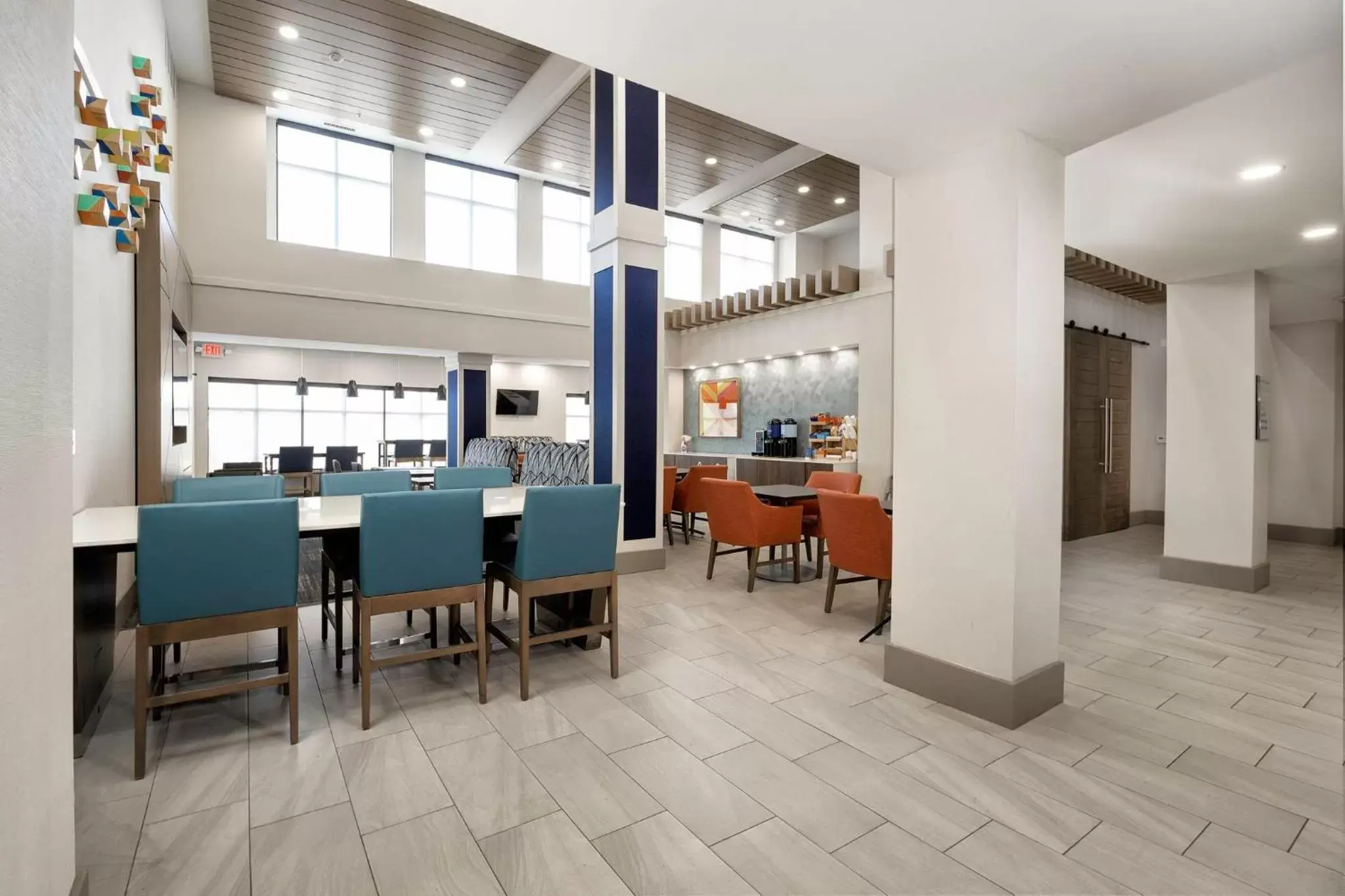 Lobby or reception, Restaurant/Places to Eat in Holiday Inn Express Hotel & Suites Festus-South St. Louis, an IHG Hotel