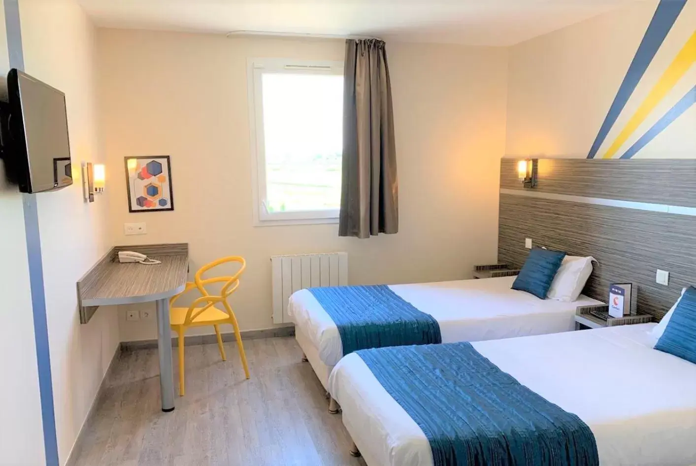 Bed in Comfort Hotel Dijon Sud - 21600 LONGVIC