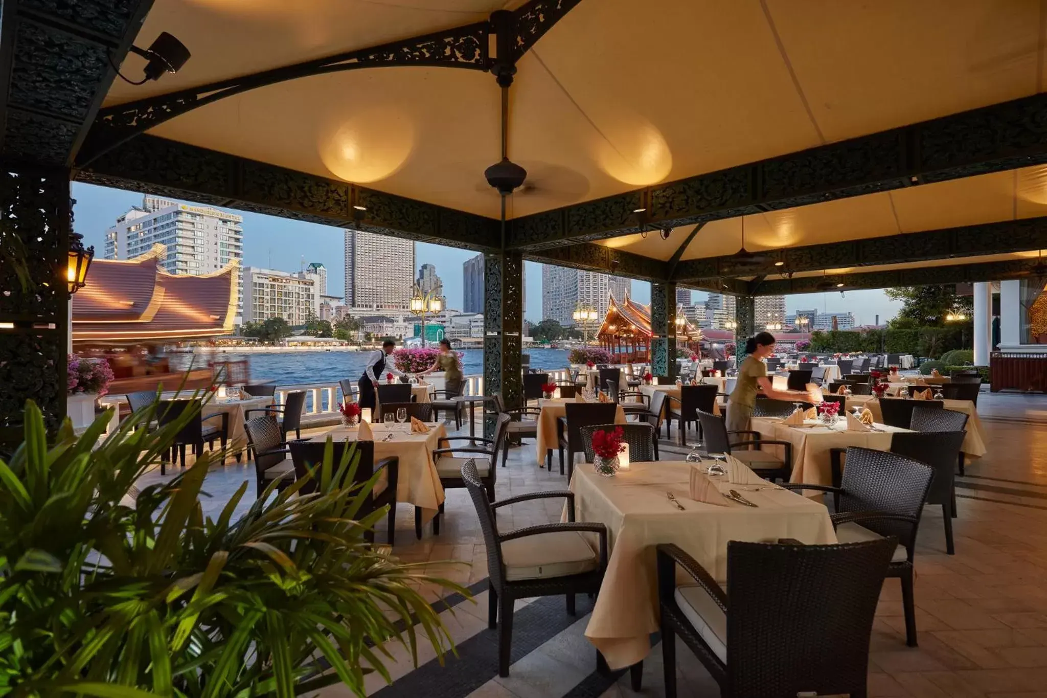 Restaurant/Places to Eat in Mandarin Oriental Bangkok - SHA Extra Plus