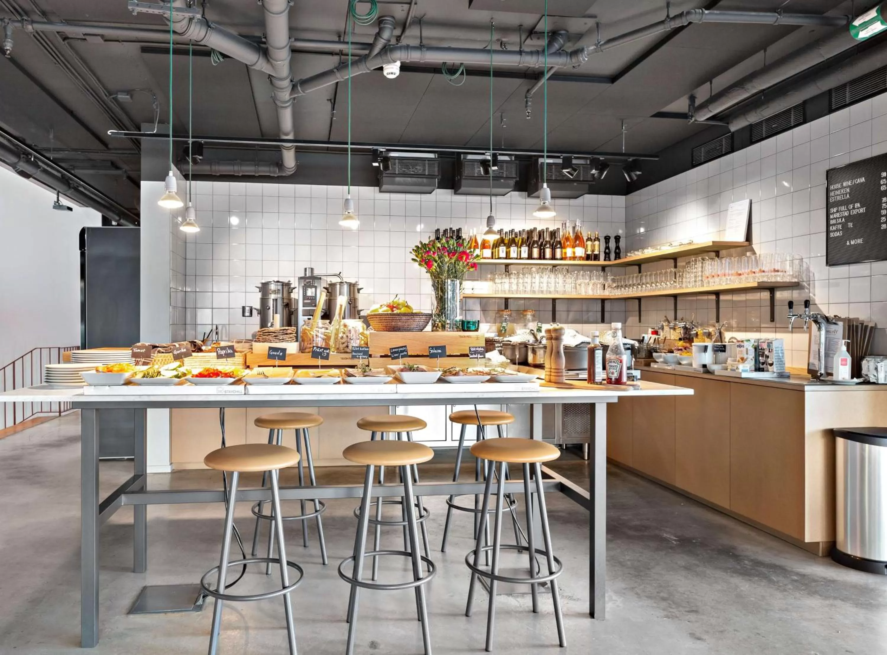 Restaurant/places to eat in Best Western Plus Ten Hotel