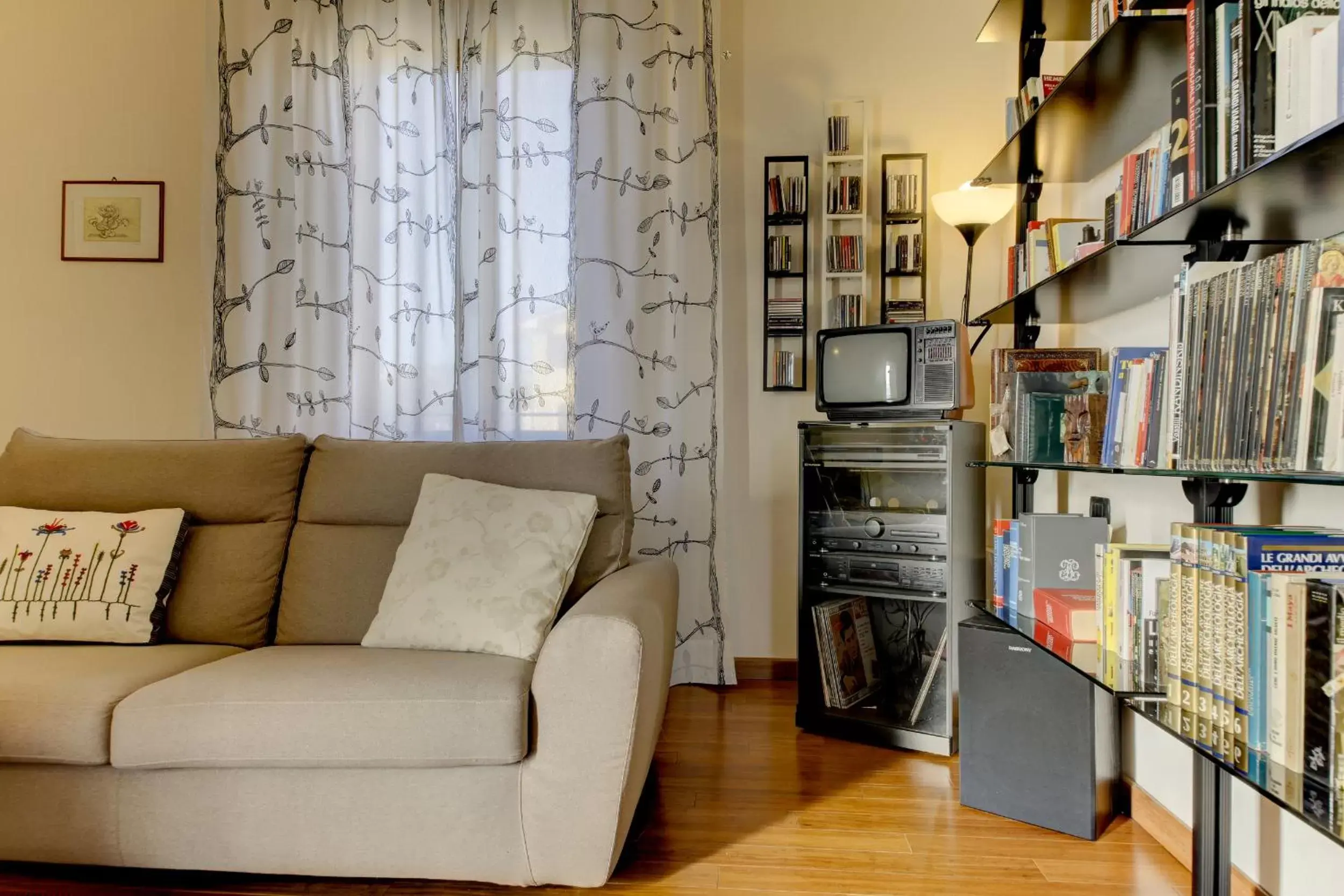 Communal lounge/ TV room, Seating Area in B&B Il Ramaiolo