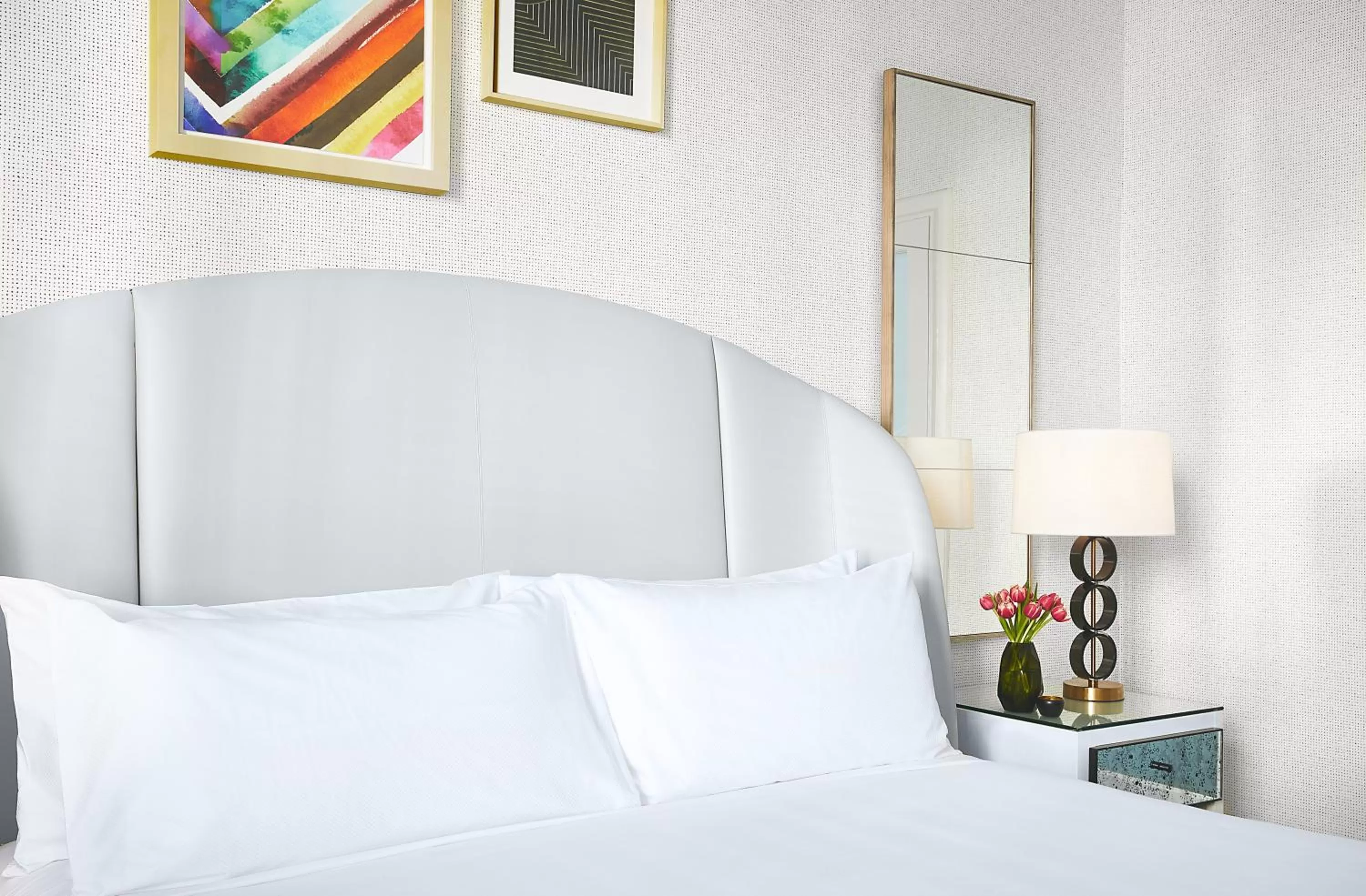 Decorative detail, Bed in Galleria Park Hotel