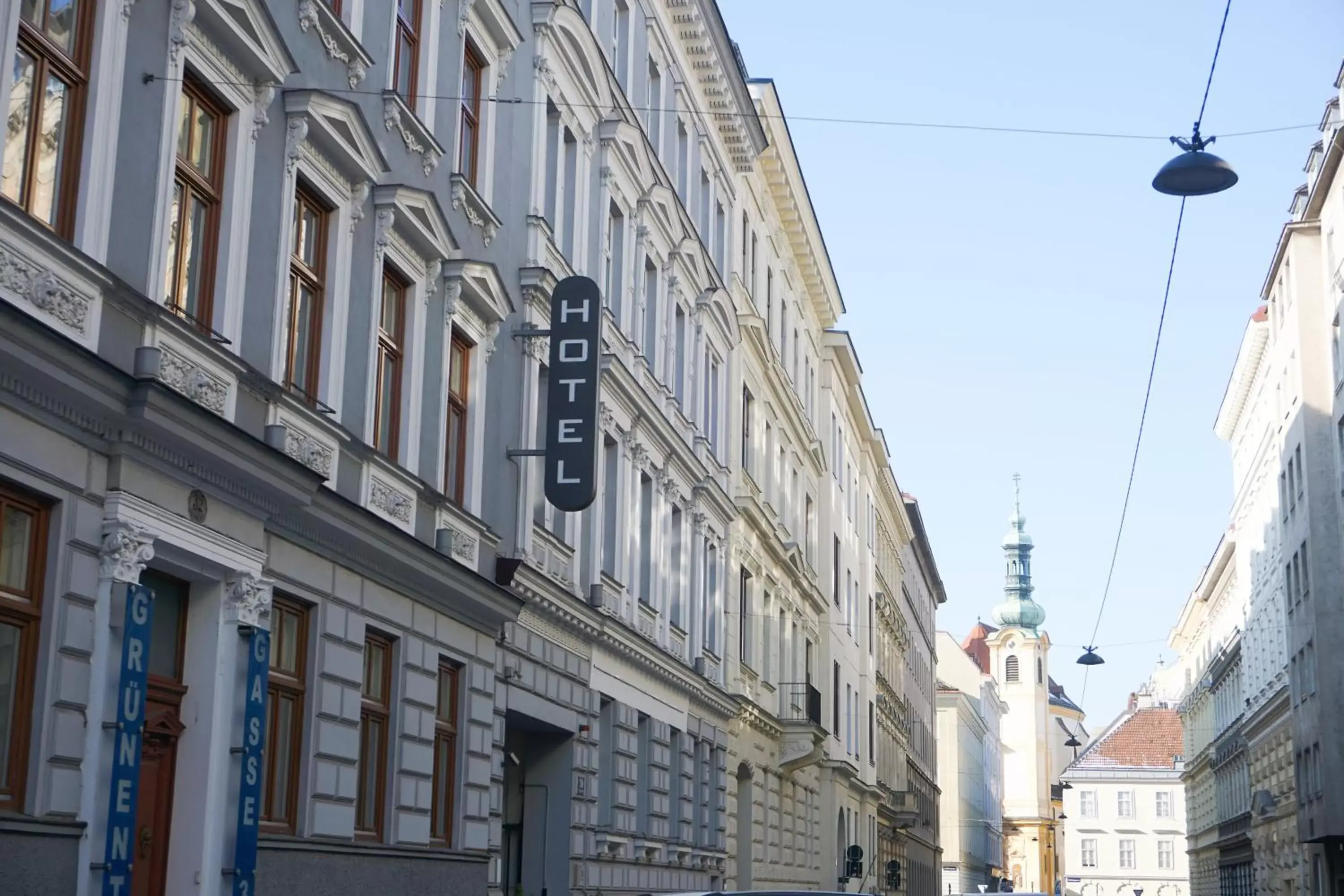 Street view, Neighborhood in Hotel Deutschmeister