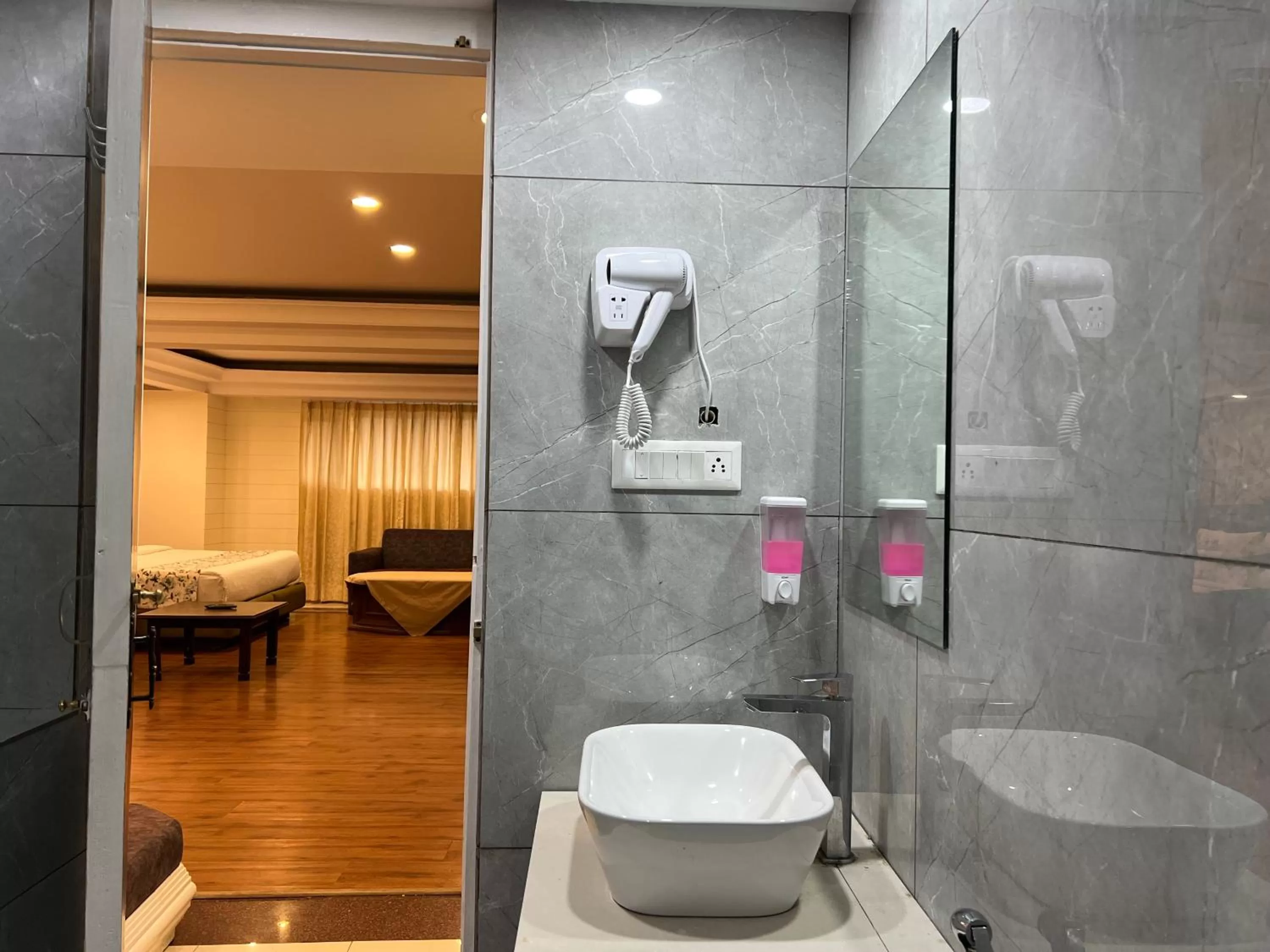 Bathroom in Hotel Shiva Continental