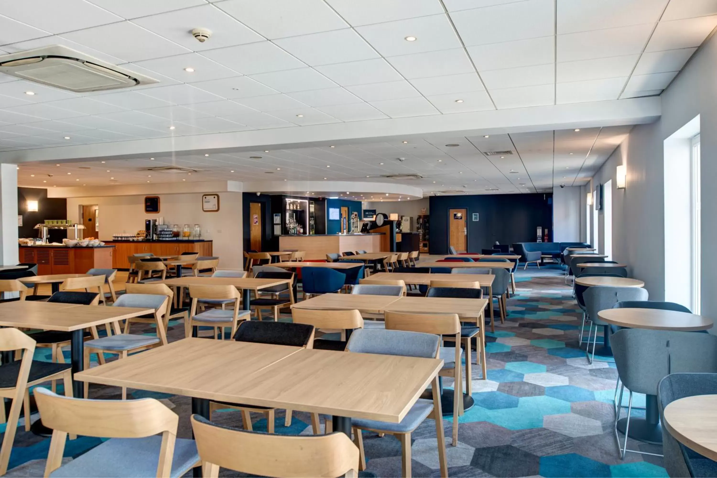 Restaurant/Places to Eat in Holiday Inn Express Newcastle Gateshead, an IHG Hotel