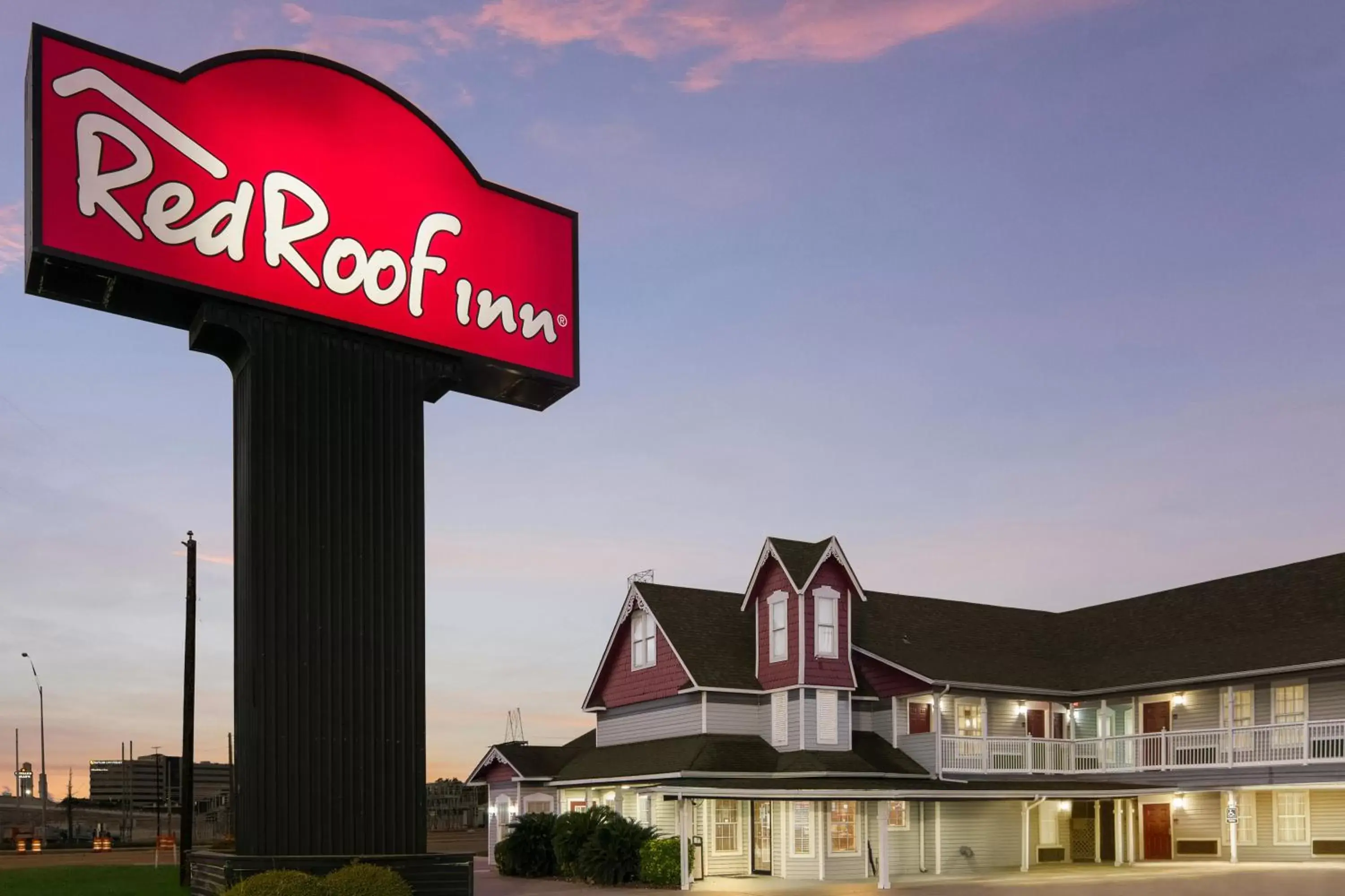 Property Building in Red Roof Inn Waco