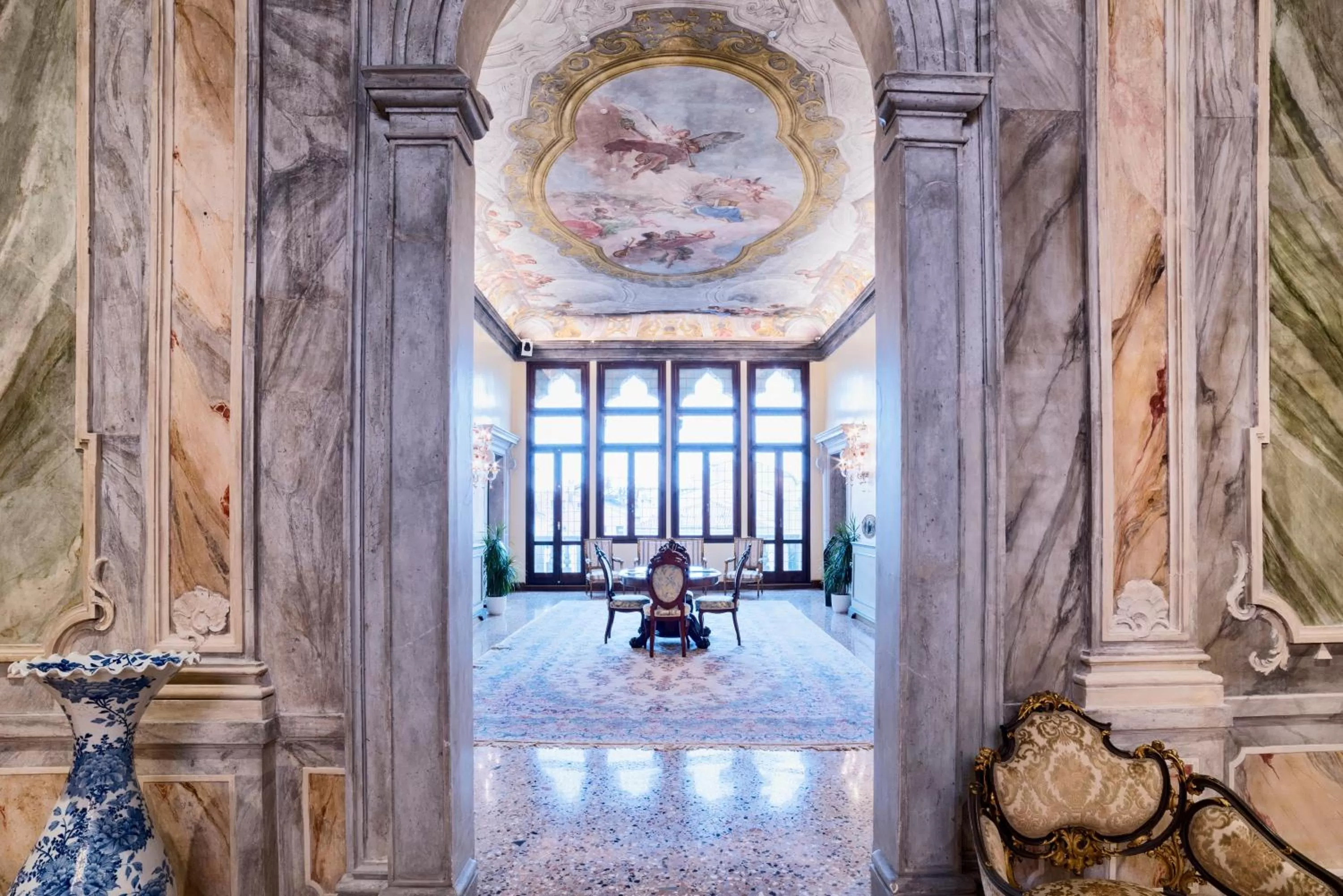 Communal lounge/ TV room in Hotel Nani Mocenigo Palace